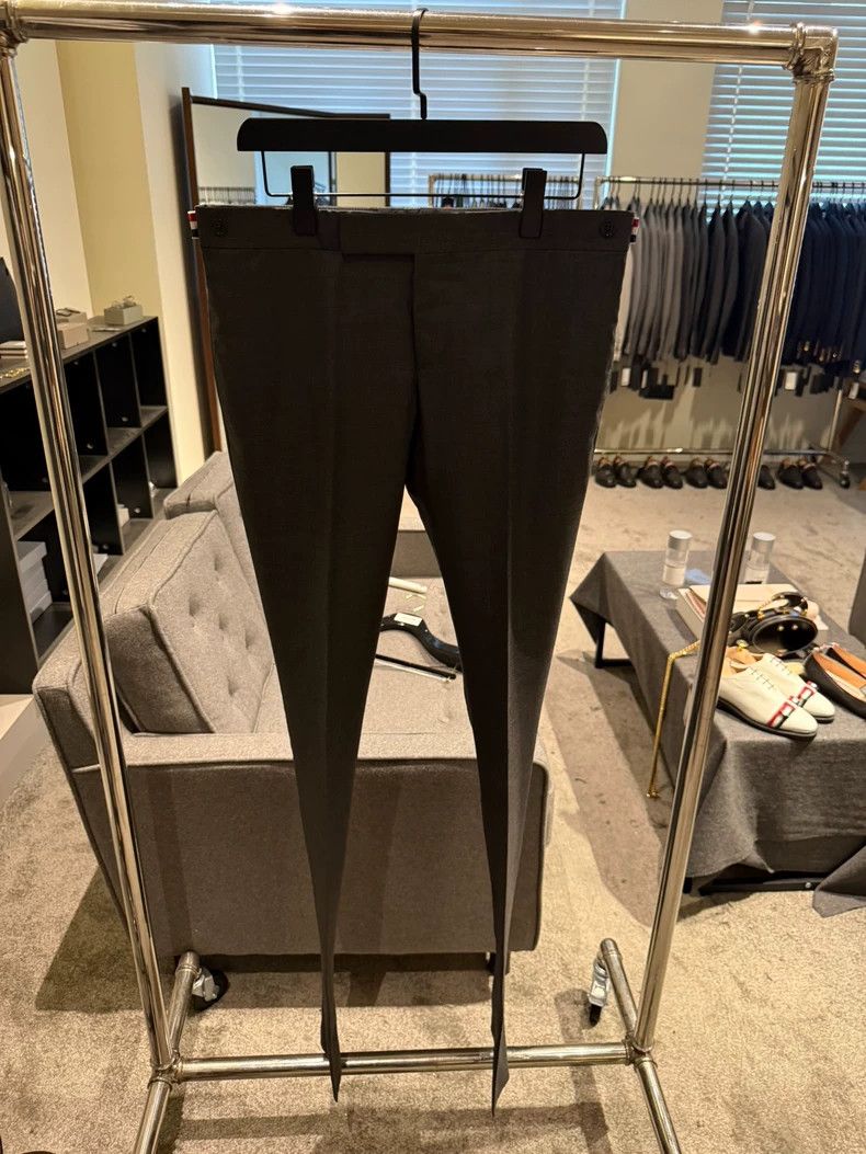Thom Browne size1 Classic solid color trousers