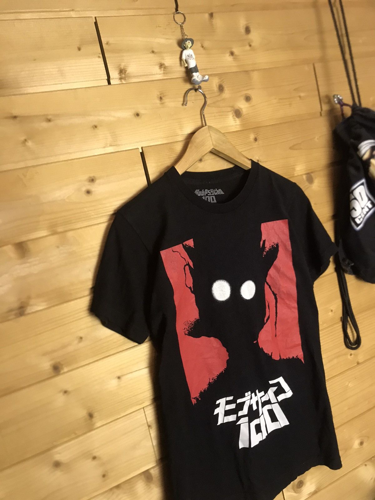 Anime Mob Psycho 100 t-shirt Size US S / EU 44-46 / 1 - 2 Thumbnail