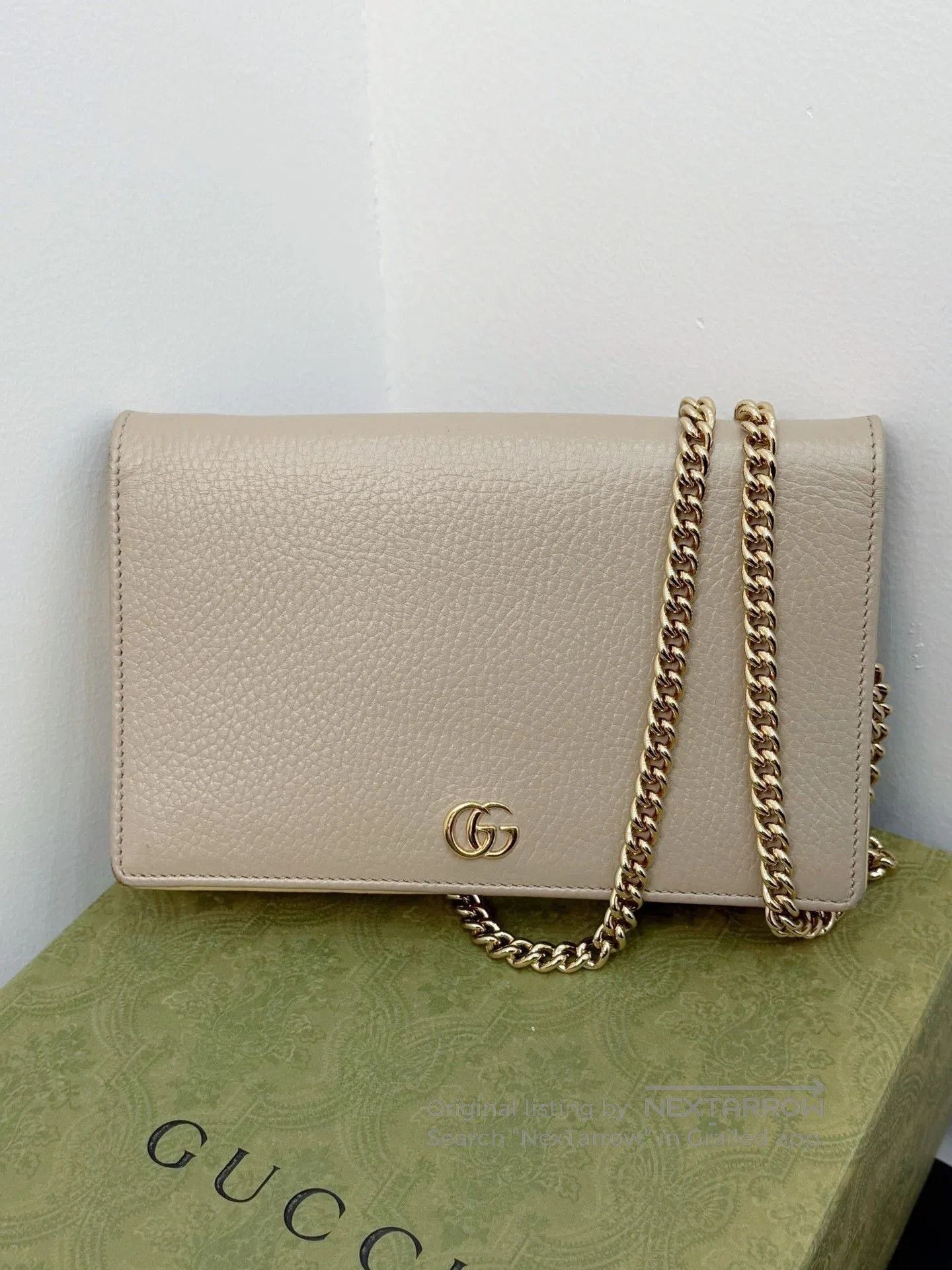 Gucci Gucci GG Marmont Shoulder Bag. Size ONE SIZE - 1 Thumbnail