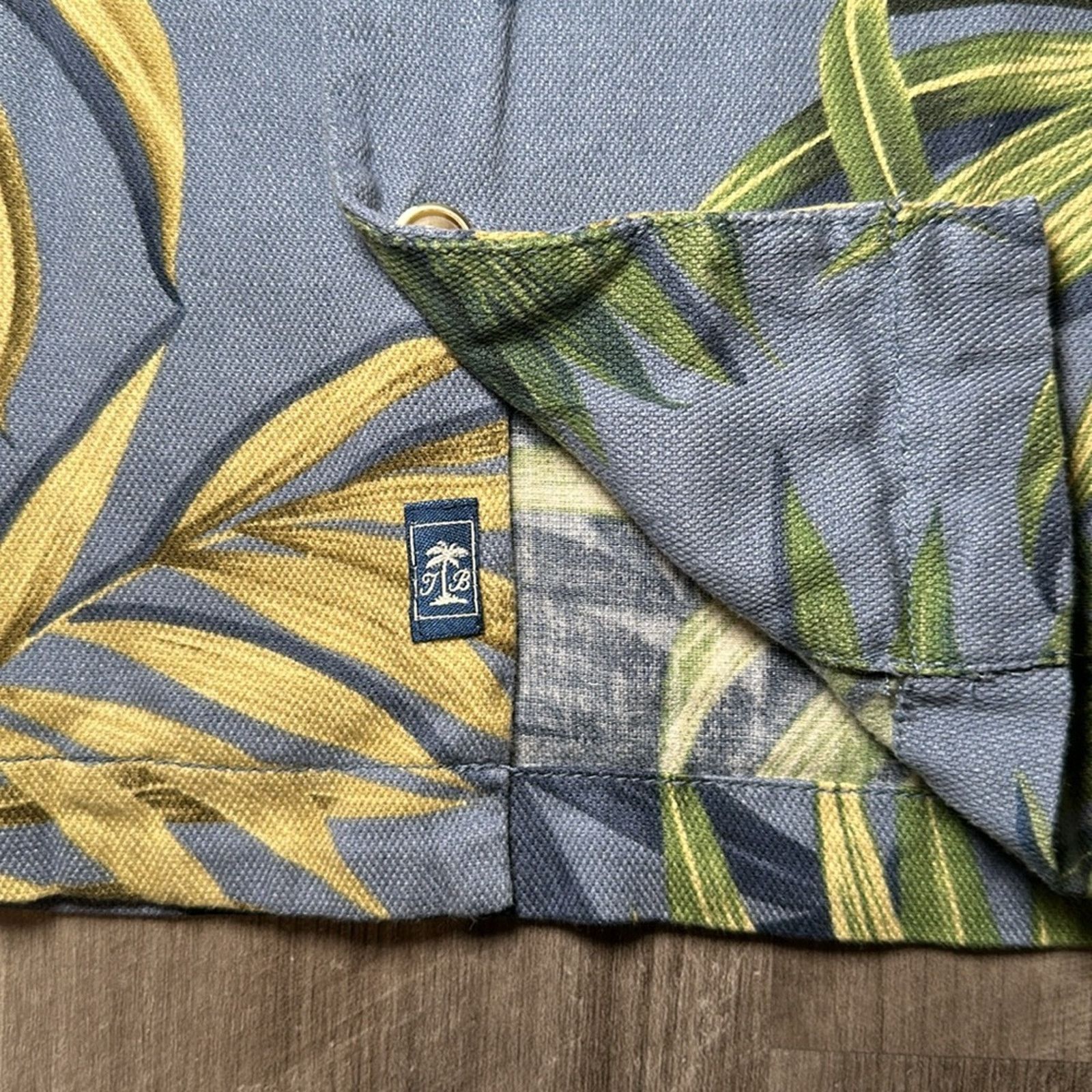Tommy Bahama Tommy Bahama Silk Blend Hawaiian Tropical Short Sleeve - XL Size US XL / EU 56 / 4 - 5 Thumbnail
