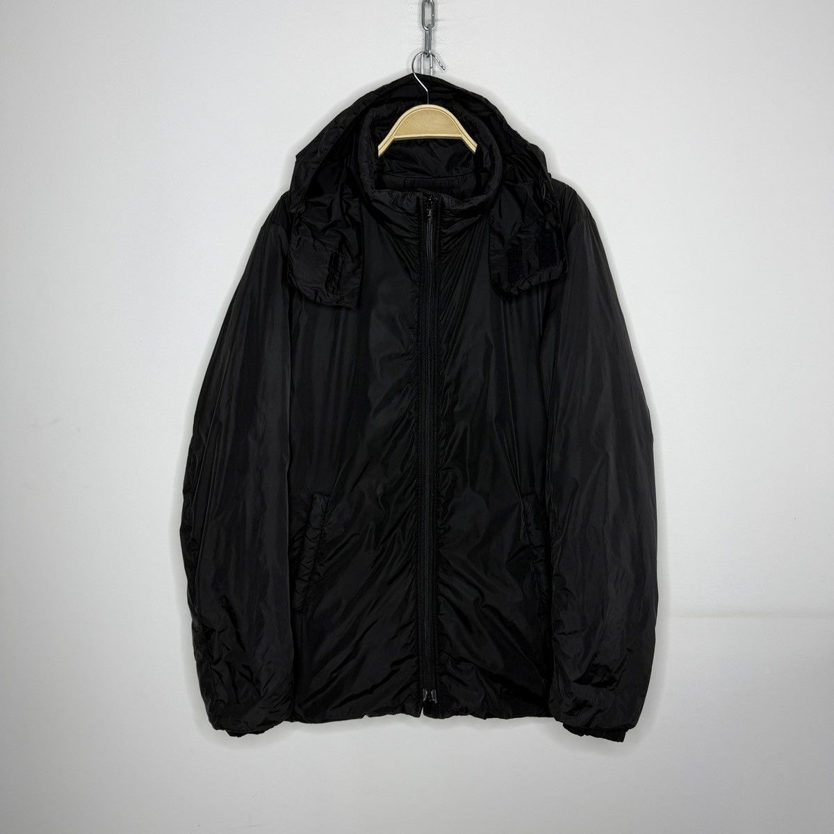 Prada Prada Nylon Black Jacket Padded Hooded Size US L / EU 52-54 / 3 - 1 Thumbnail