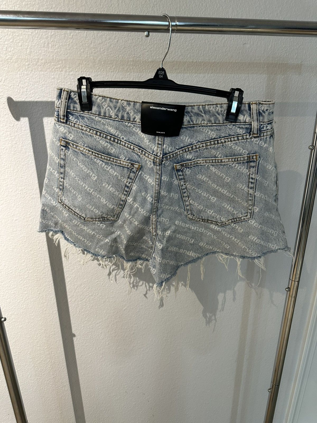 Alexander Wang Alexander Wang Bite High Rise Shirts Size 30" / US 8 / IT 44 - 3 Thumbnail