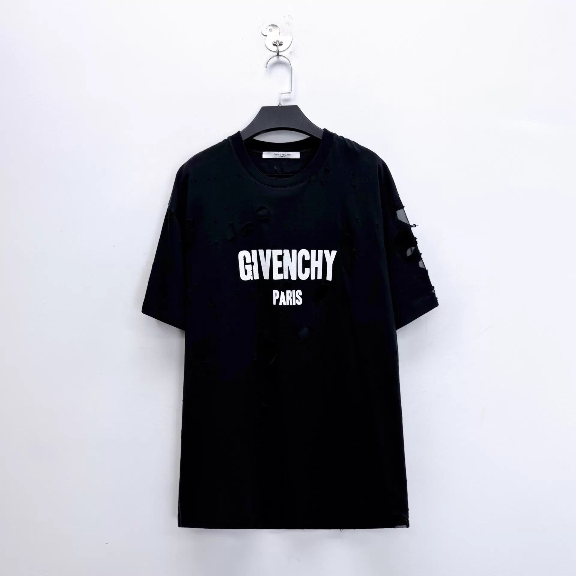 Givenchy Givenchy Black Cracked Logo Distressed Unisex L Tee Size US L / EU 52-54 / 3 - 1 Thumbnail