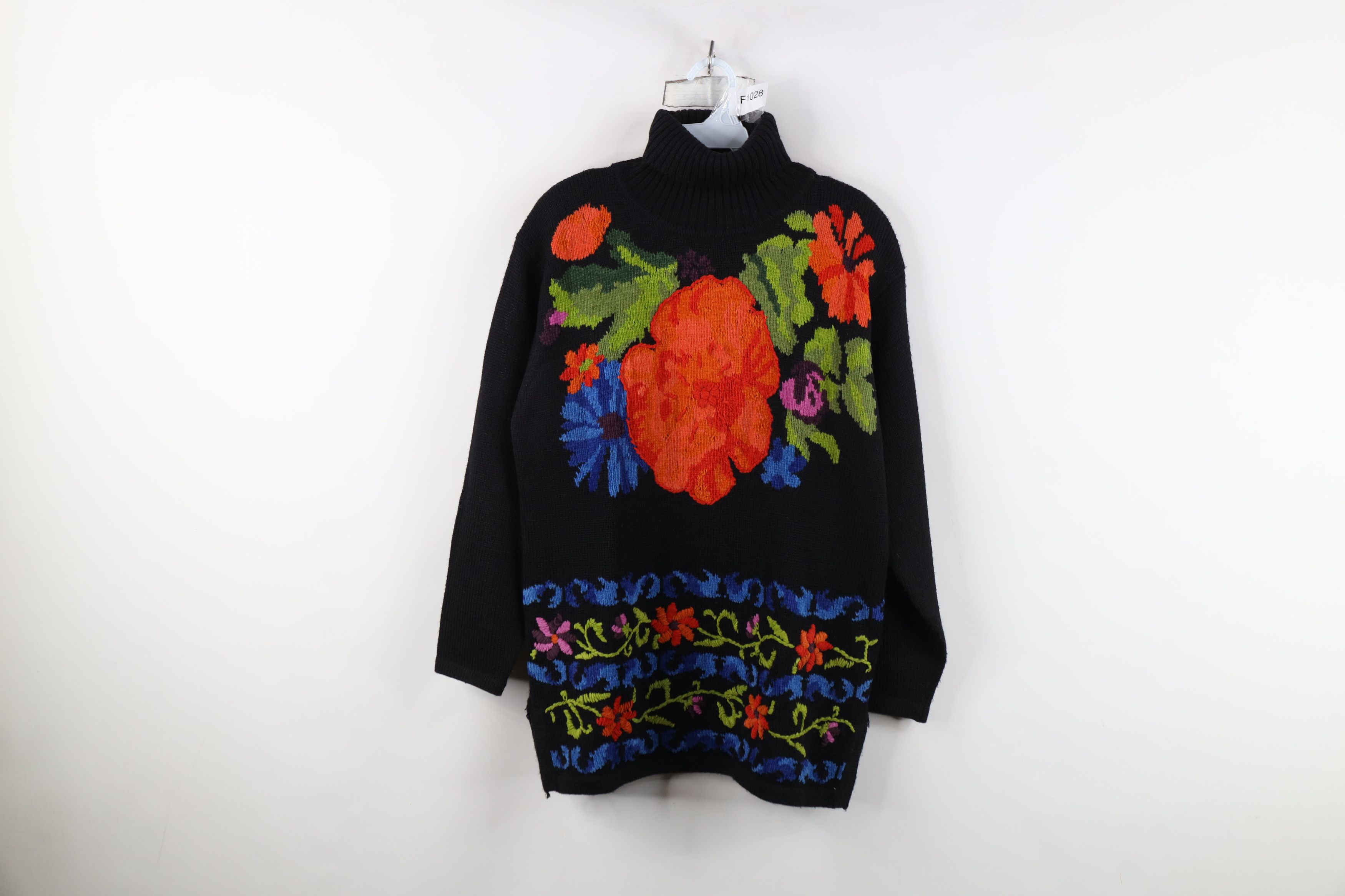 Vintage Vintage 90s Streetwear Embroidered Flower Turtleneck Sweater Size M / US 6-8 / IT 42-44 - 1 Thumbnail