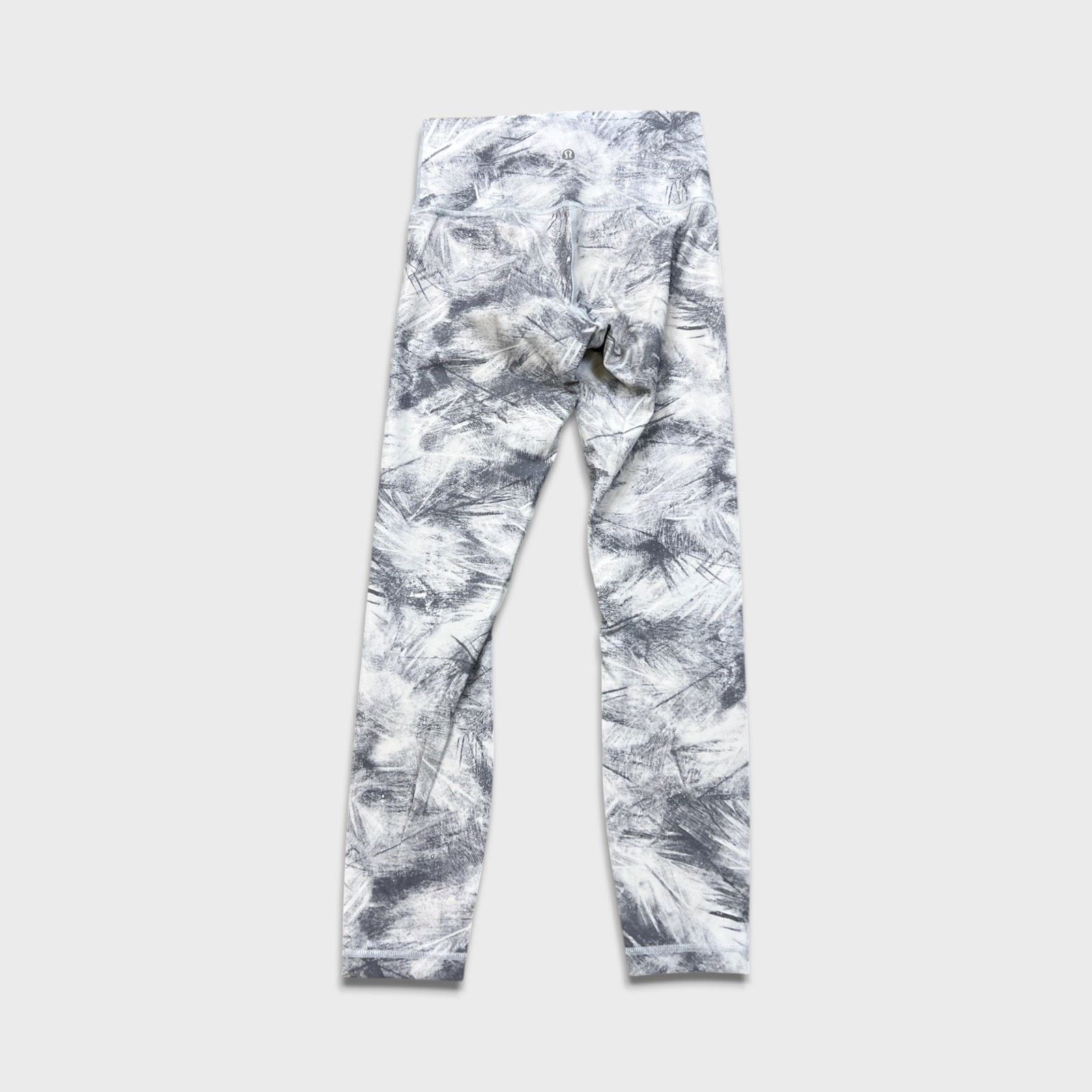 Lululemon Lululemon Wunder Under Hi-Rise 7/8 Tight sz 4 Luxtreme 25" Size 27" / US 4 / IT 40 - 4 Thumbnail