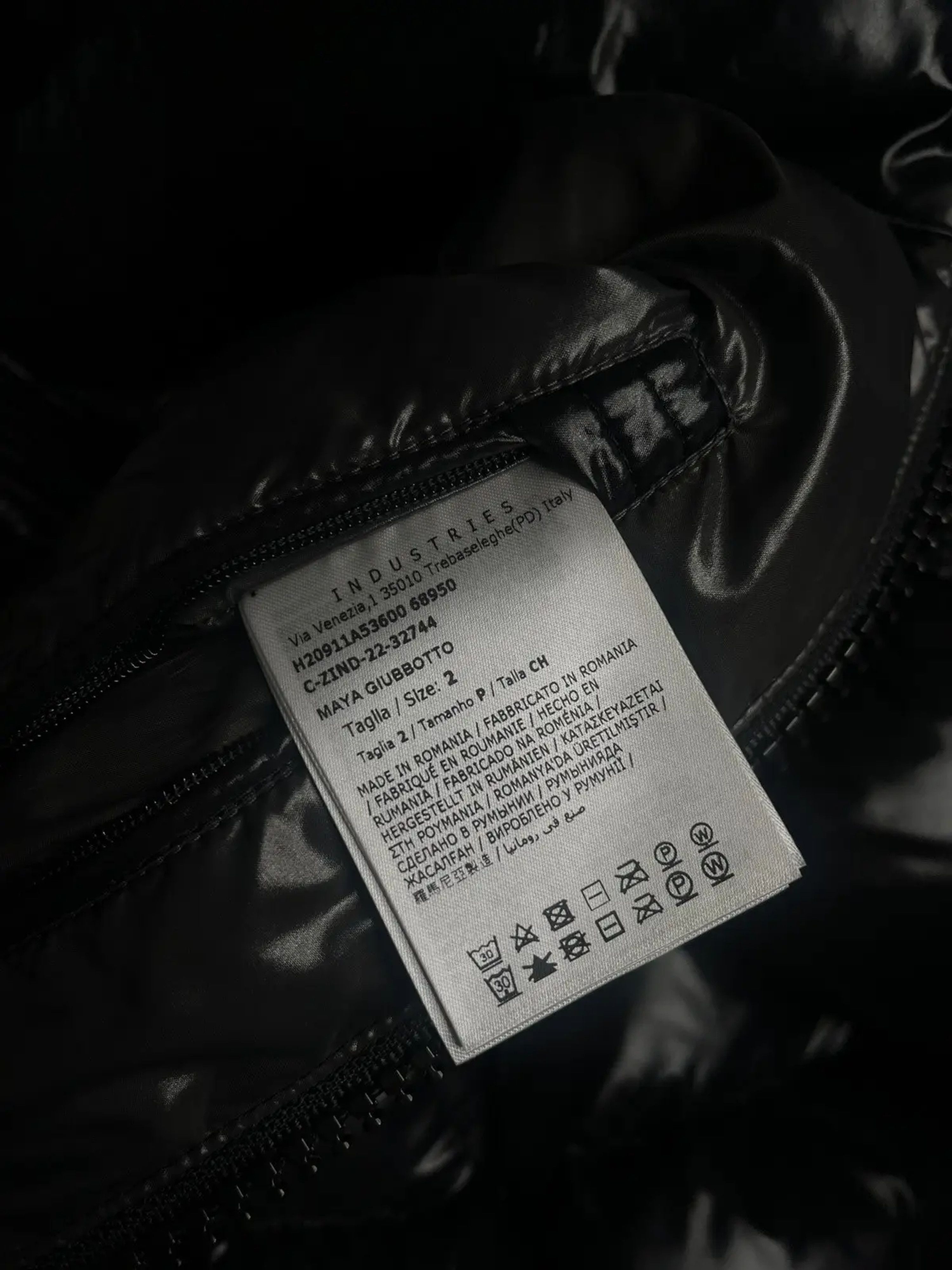 Moncler Moncler Black Maya Down Puffer Jacket Luxury Size 2 Size US M / EU 48-50 / 2 - 9 Thumbnail