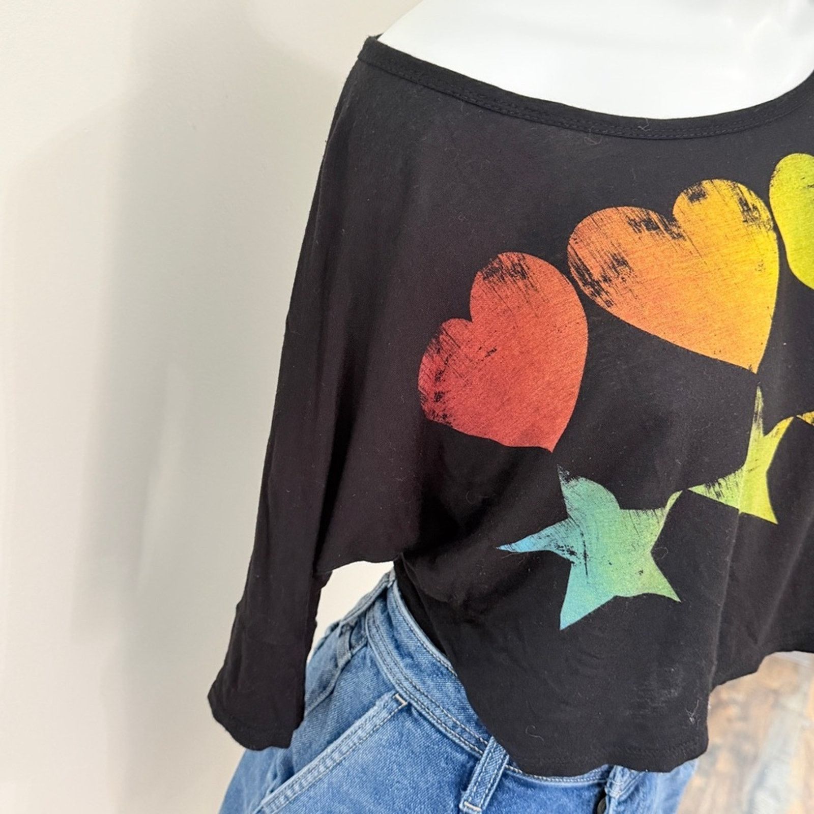 Other Umgee Rainbow hearts Graphic Tee Black Crop Top Off Shoulder Size S / US 4 / IT 40 - 3 Thumbnail