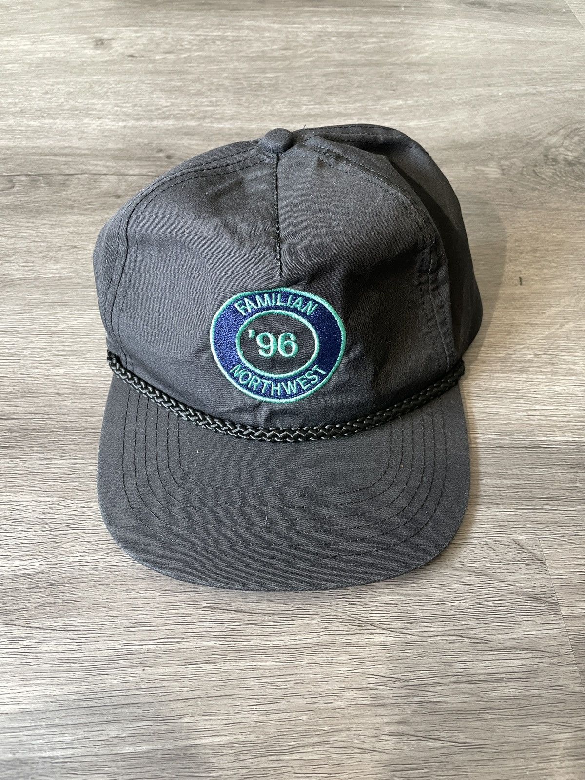 Vintage Vintage 96’ Familan NW “Mueller” Strap Back Hat (Sz.OS) Size ONE SIZE - 1 Thumbnail