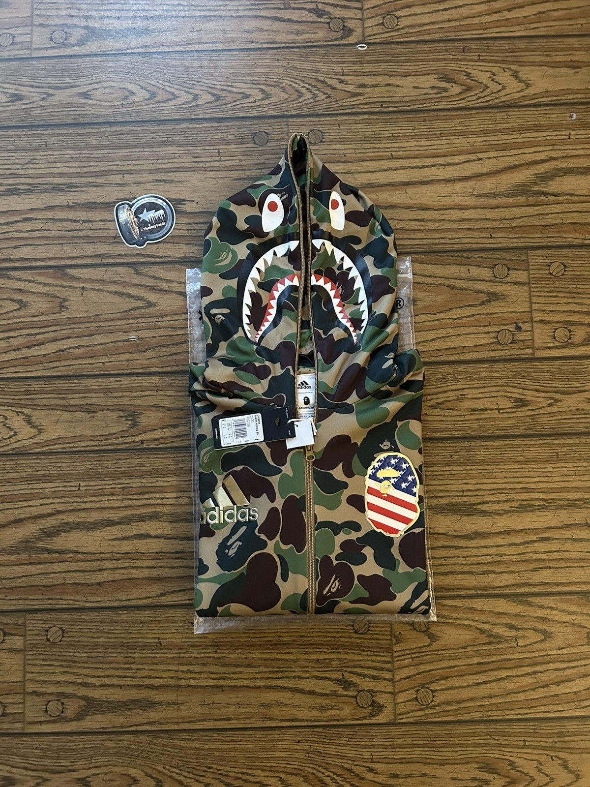 Adidas × Bape Bape x Adidas Green Camo Shark Full Zip Hoodie Size US S / EU 44-46 / 1 - 1 Thumbnail