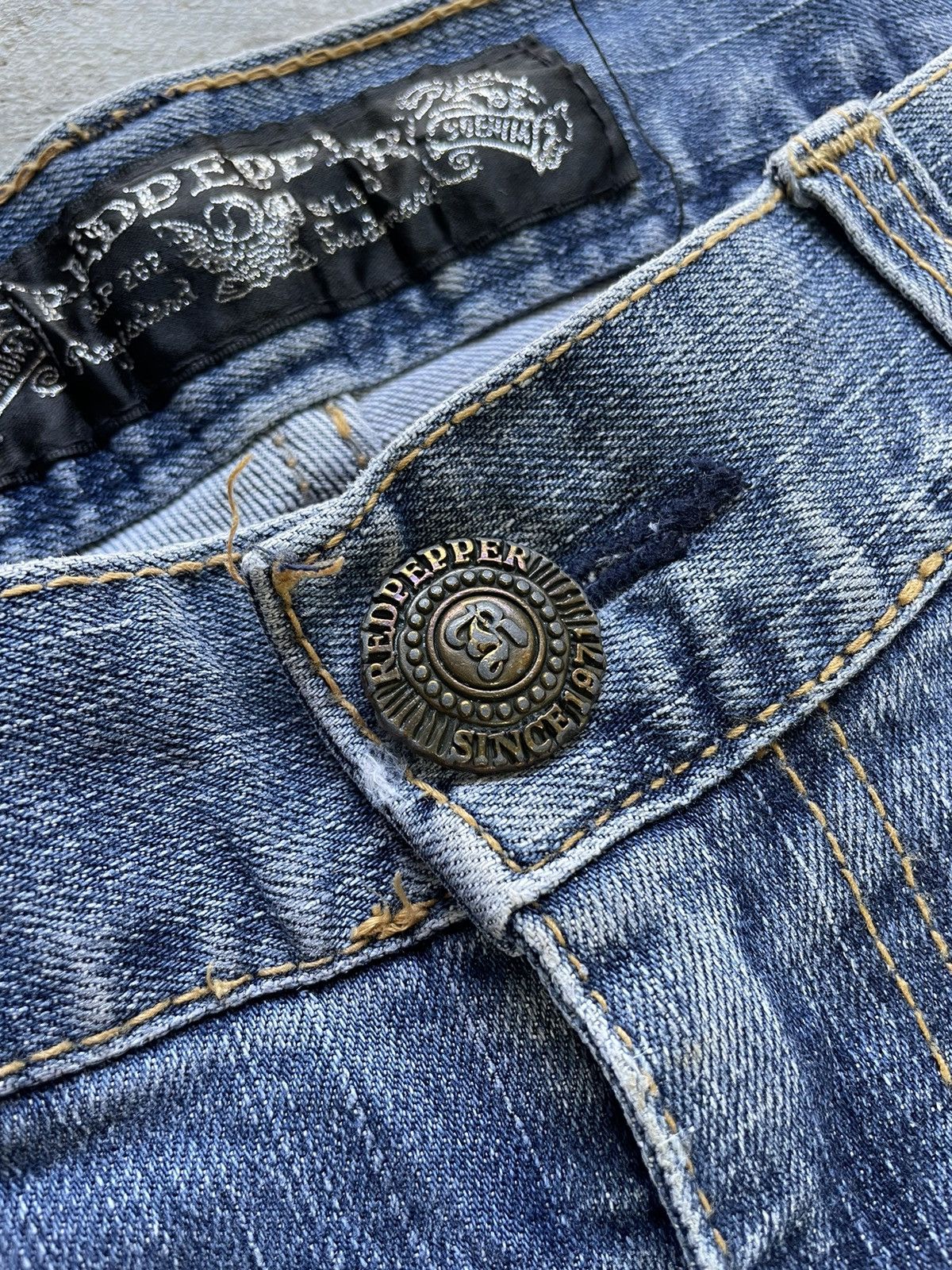 If Six Was Nine × Le Grande Bleu (L.G.B.) Red Pepper ChromeHearts Motive Denim Size US 34 / EU 50 - 8 Thumbnail