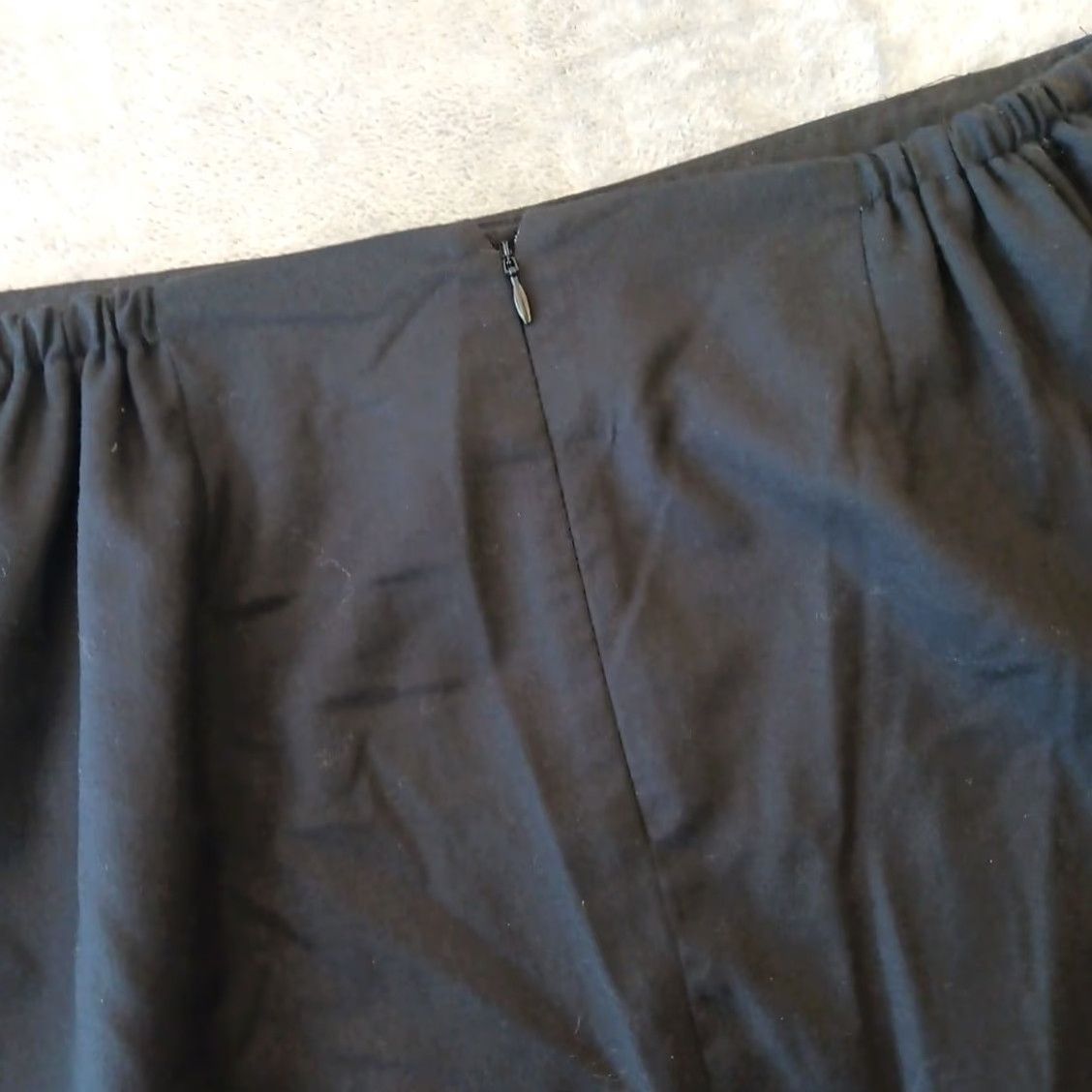Talbots Talbots Skirt Women 14W 14WP Wool Black Knee Length Lined Pencil Straight Vintage No N/A Size 36" / US 14 / IT 50 - 5 Thumbnail