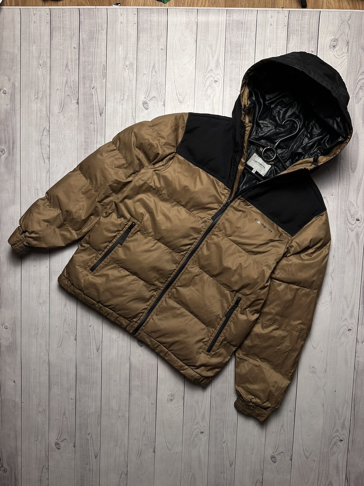 Vintage Carhartt wip brown jacket size S/m