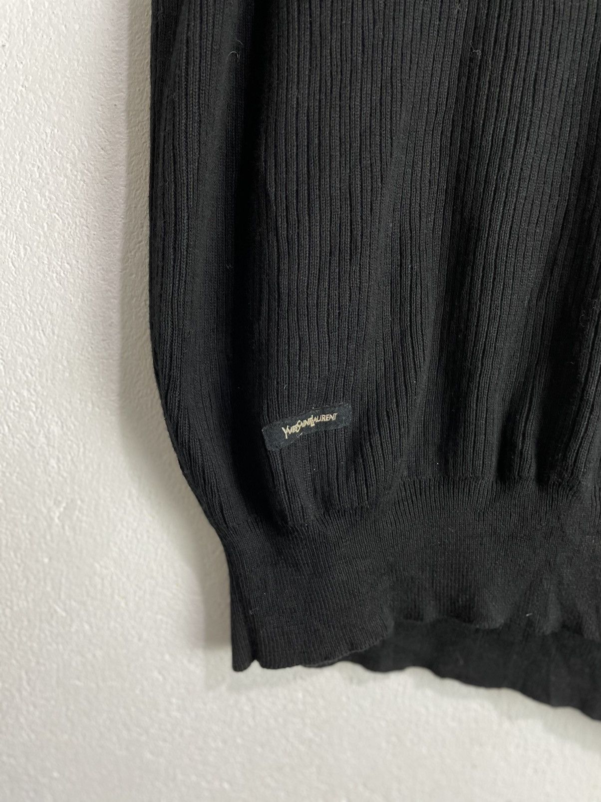 Yves Saint Laurent Vintage Yves Saint Laurent YSL Knit Vest Casual Pour Homme Size US M / EU 48-50 / 2 - 4 Thumbnail