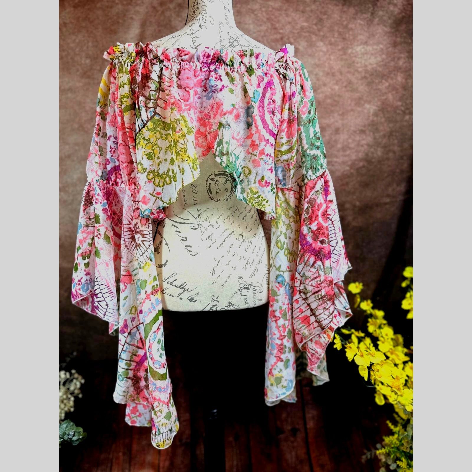 Other Live 4 Truth Floral Crop Top with Exaggerated Bell Sleeves S Size S / US 4 / IT 40 - 9 Thumbnail