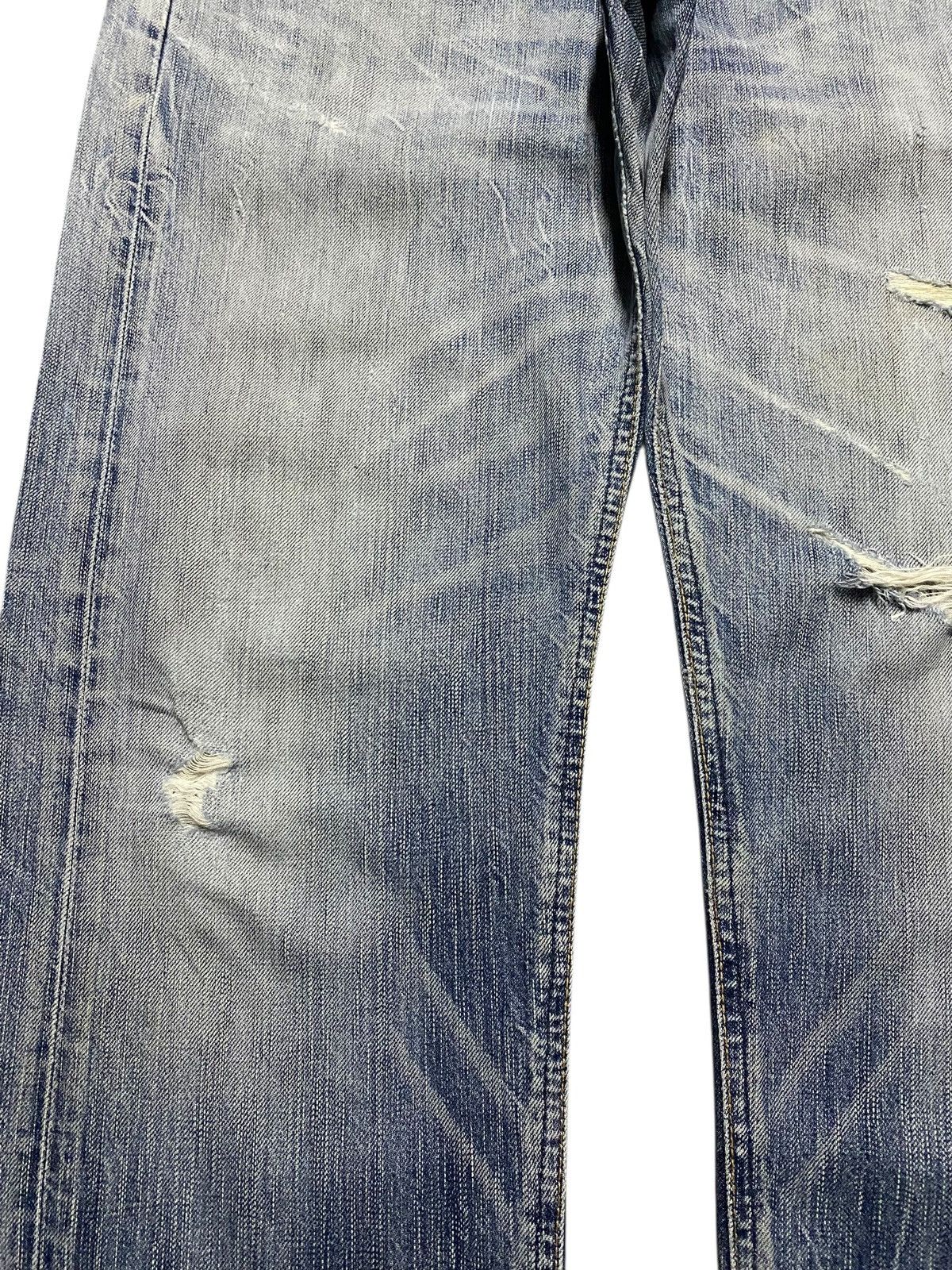 Edwin Vintage Edwin Blue Trip 503 Distressed Faded Wash Loose Jean Size US 33 - 7 Thumbnail