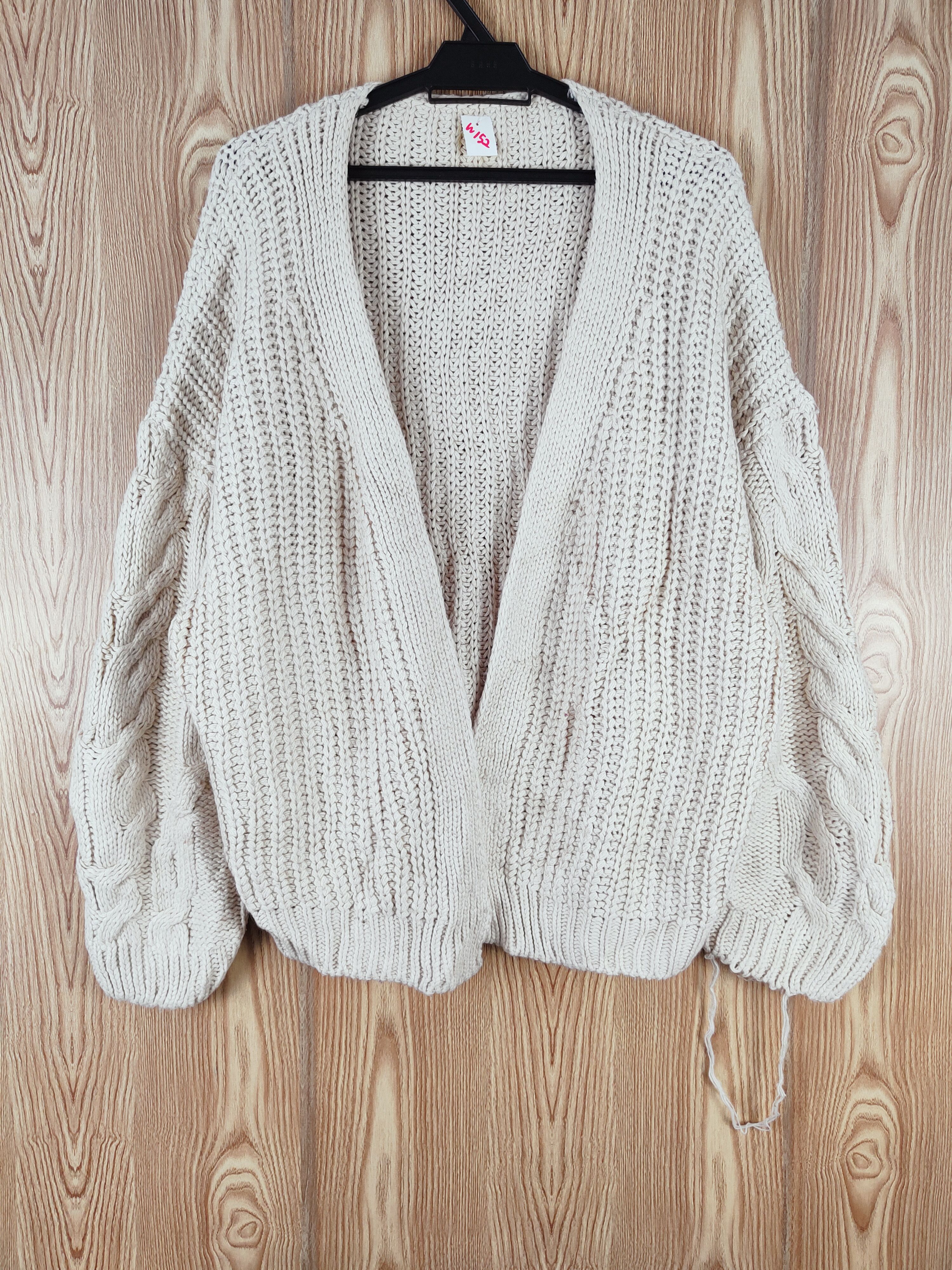 Japanese Brand Japan vintage Cream cable Knitwear Cardigan #W152 Size US XL / EU 56 / 4 - 1 Thumbnail