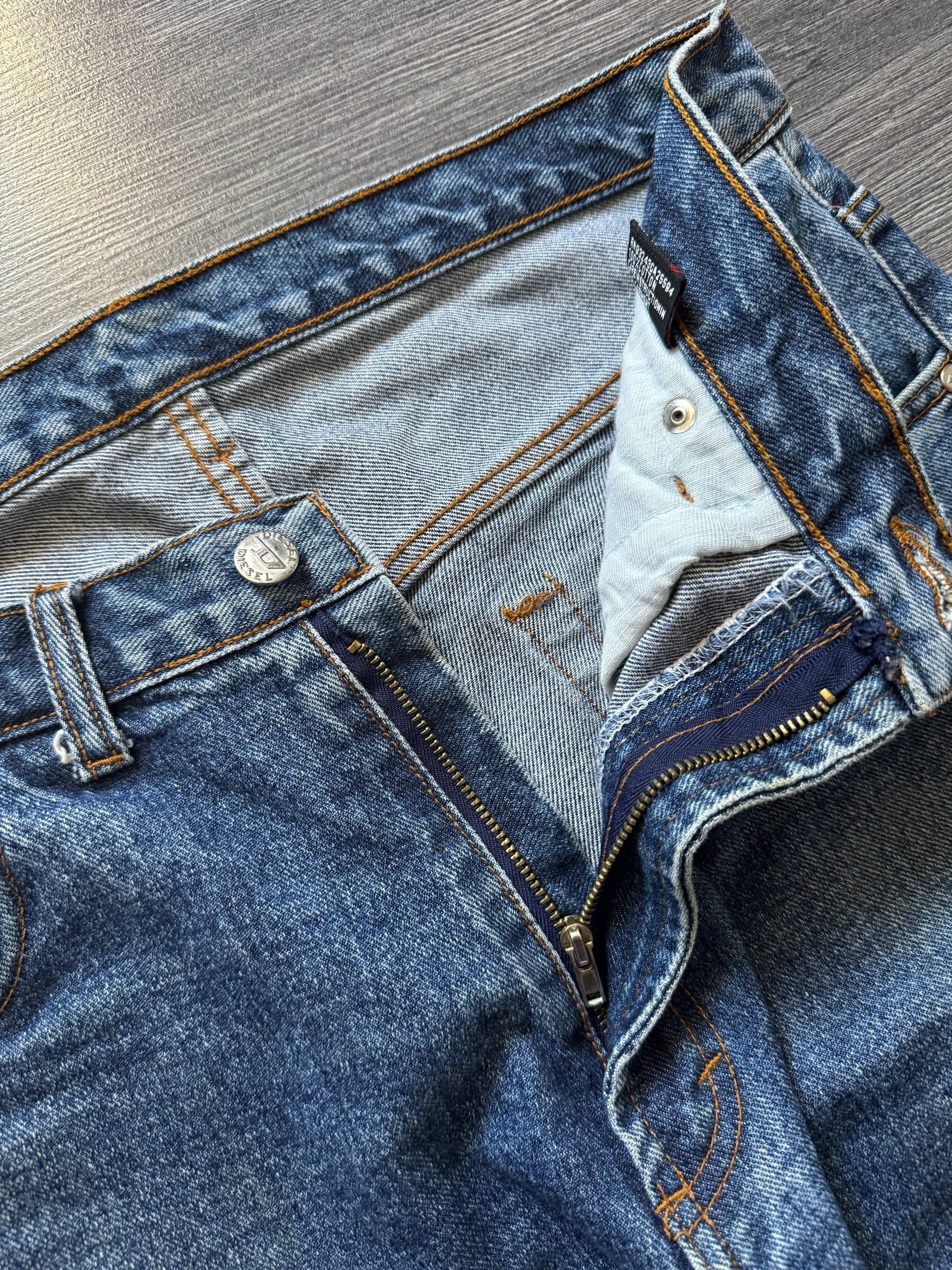 Diesel Vintage 90s Diesel jeans Size US 33 - 8 Thumbnail