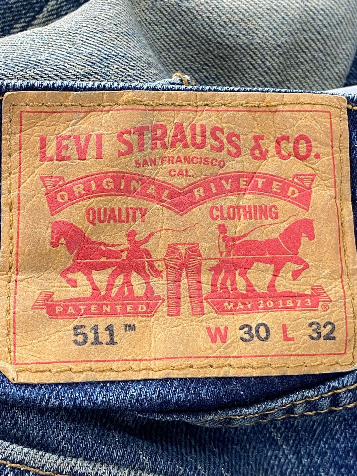 Levi's Levi’s Faded Wash Ripped Style Straight Leg Jeans Size US 30 / EU 46 - 11 Thumbnail