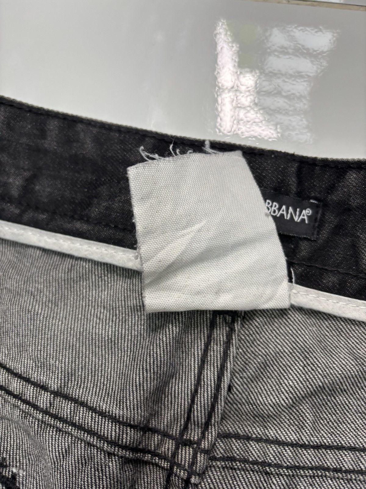 Dolce & Gabbana 🔥DOLCE & GABBANA SUPER BLACK DISTRESSED DENIM JEANS Size US 34 / EU 50 - 11 Thumbnail
