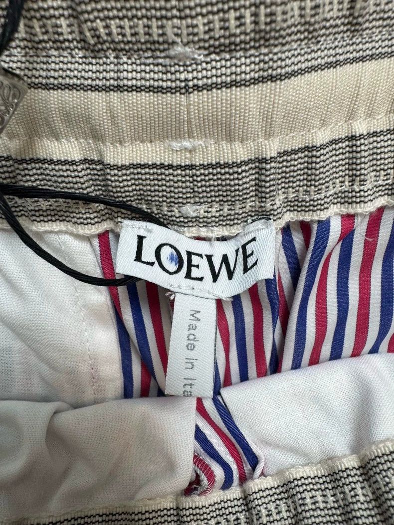 Loewe LOEWE sizeS Striped embroidered logo shorts Size 26" / US 2 / IT 38 - 4 Thumbnail