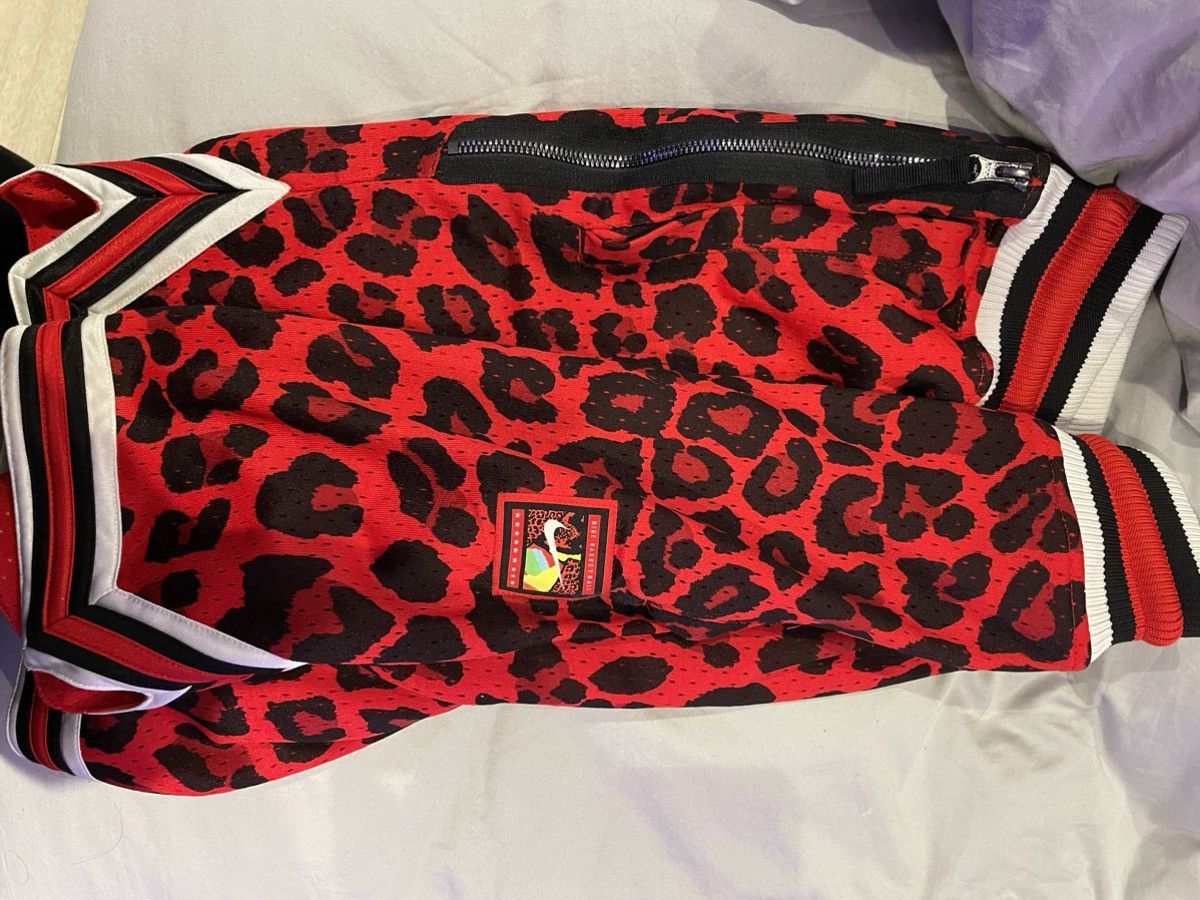 nike red leopard print