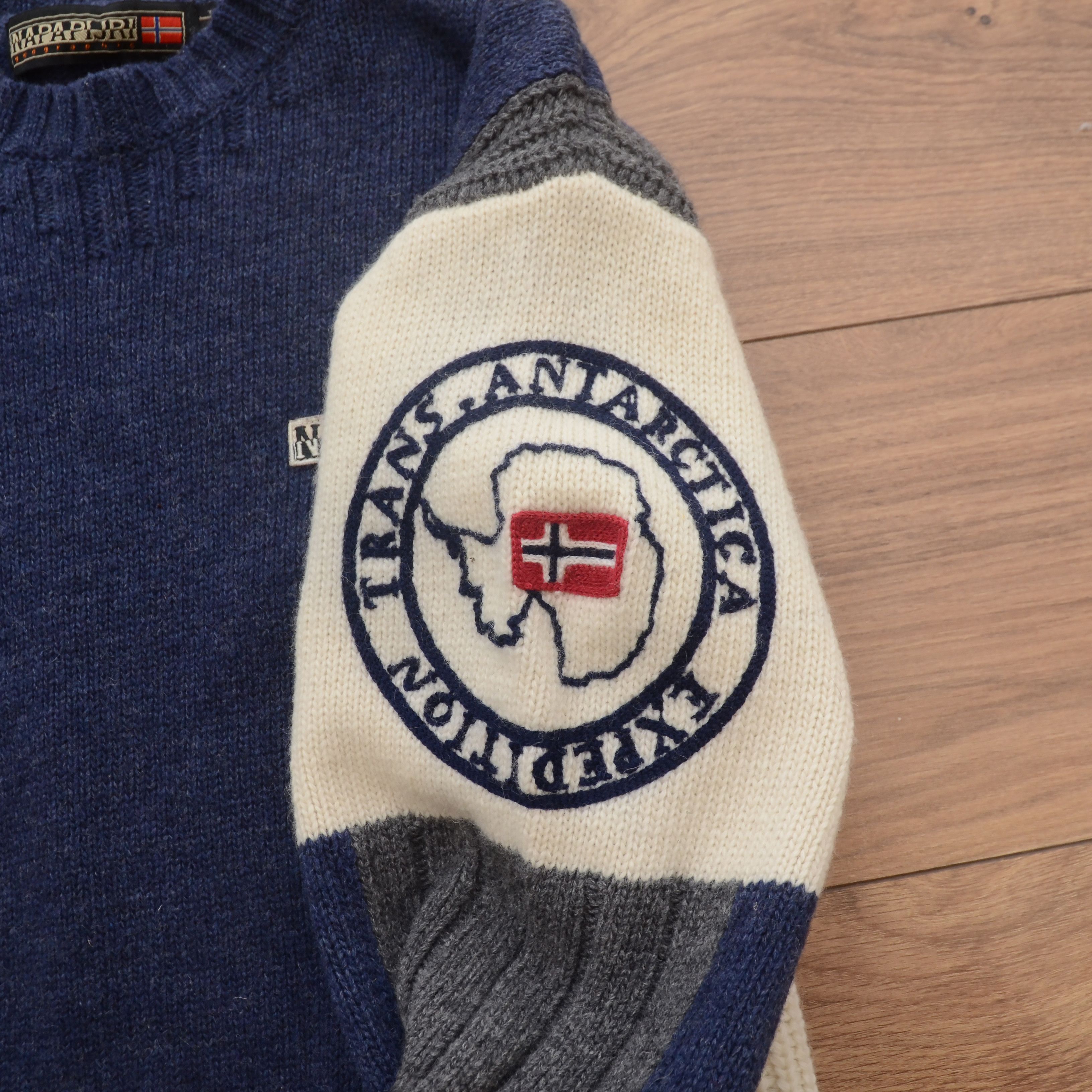 Napapijri Vntg Napapijri Sweater Wool Flags Trans Atlantic Expedition Size US L / EU 52-54 / 3 - 11 Thumbnail