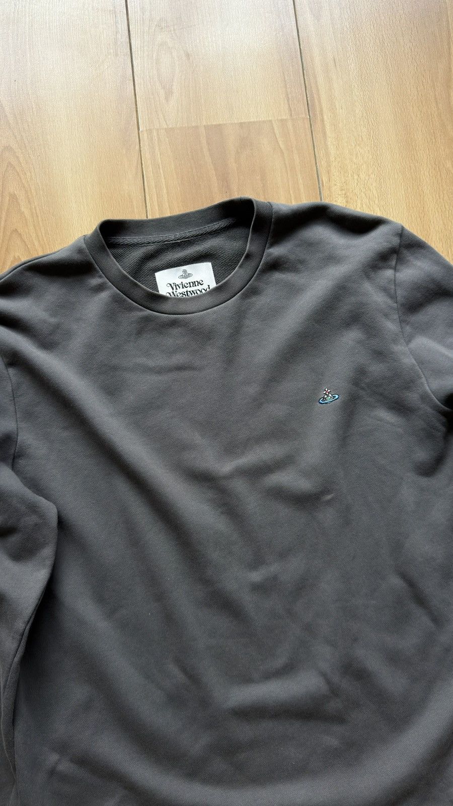 Vivienne Westwood Vivienne Westwood sweatshirt crewneck Size US L / EU 52-54 / 3 - 3 Thumbnail