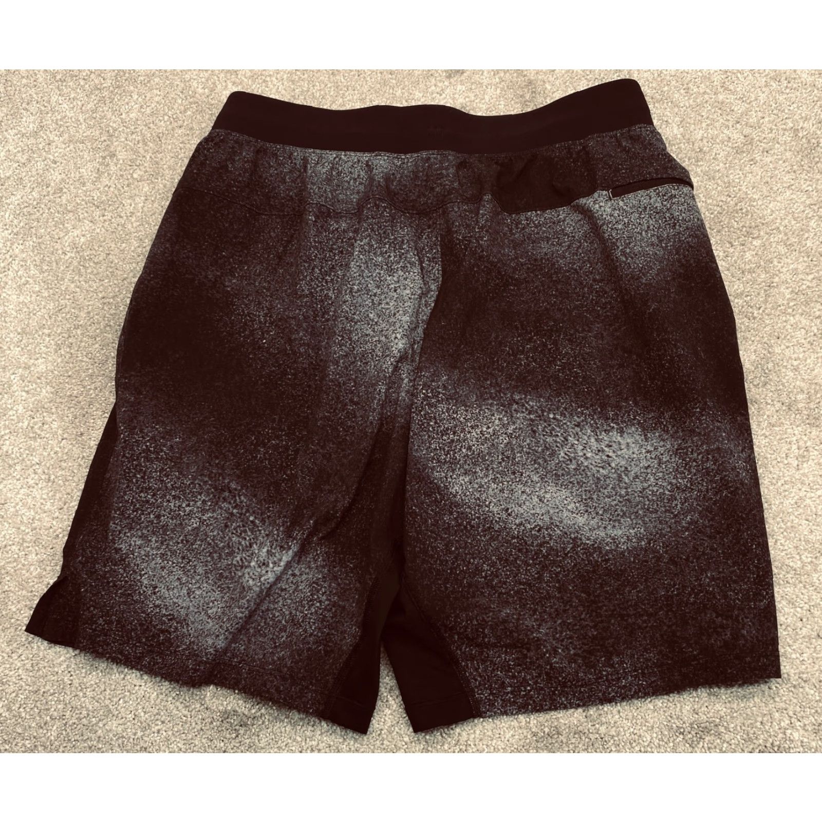 Lululemon Lululemon Zeroed In Shorts Mens Medium M7AAWS Linerless Elastic Waist Black Gray Size US 31 - 6 Thumbnail