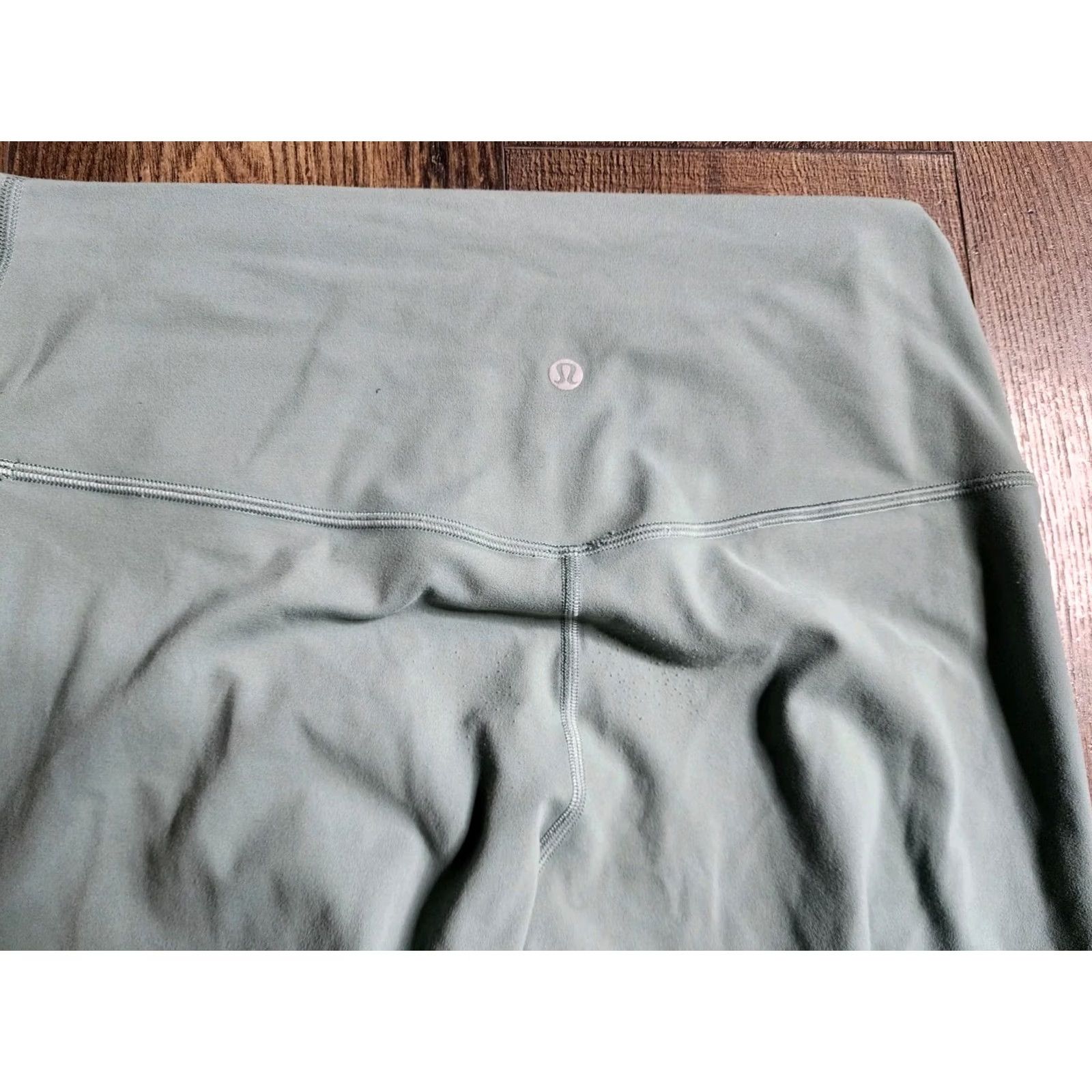 Lululemon Lululemon Leggings Small? (Cannot determine) Size 34" / US 12 / IT 48 - 3 Thumbnail
