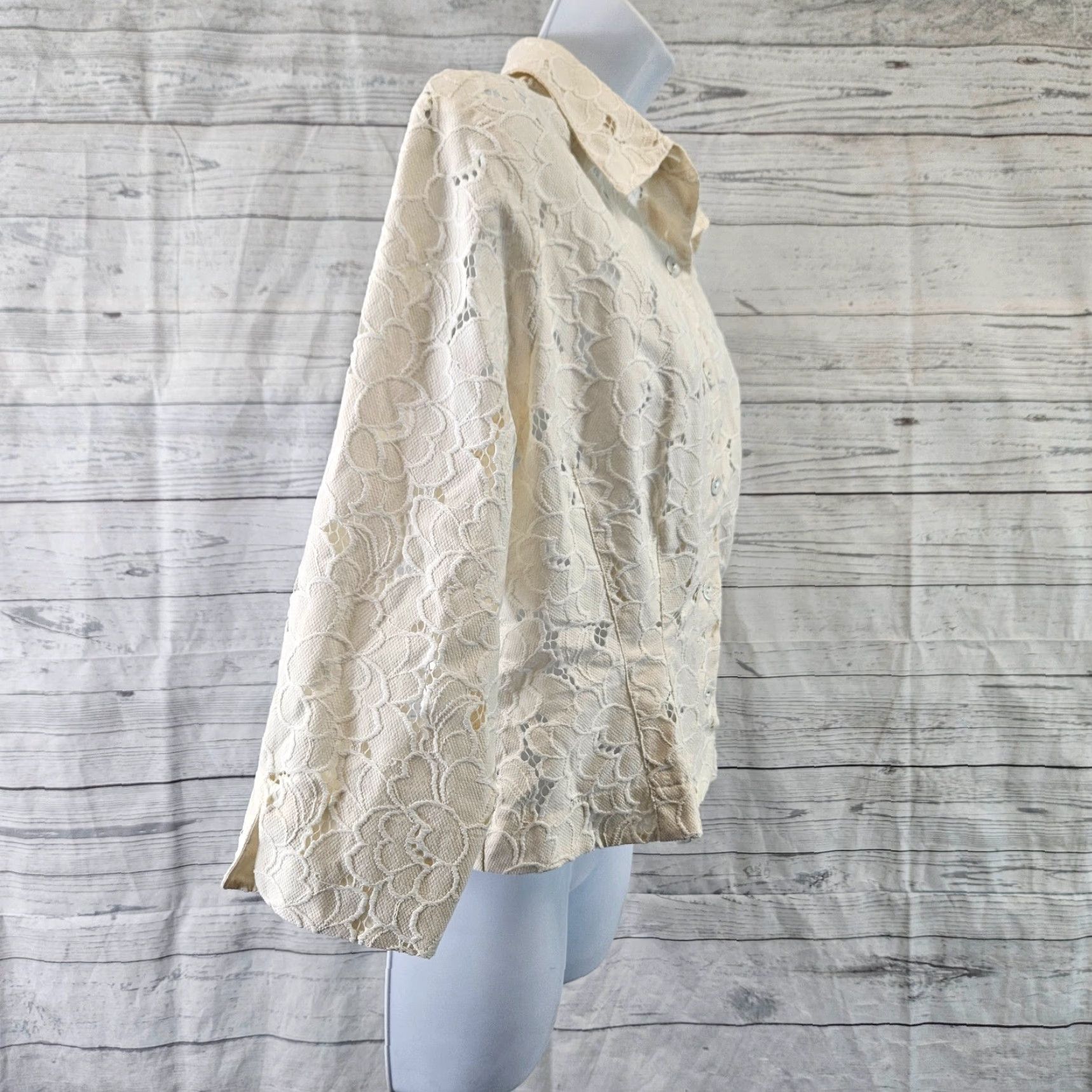 Vintage Cabi 5162 Womens Portrait Jacket Sz Medium Ivory Floral 3/4 Sleeve Button Front Size M / US 6-8 / IT 42-44 - 3 Thumbnail