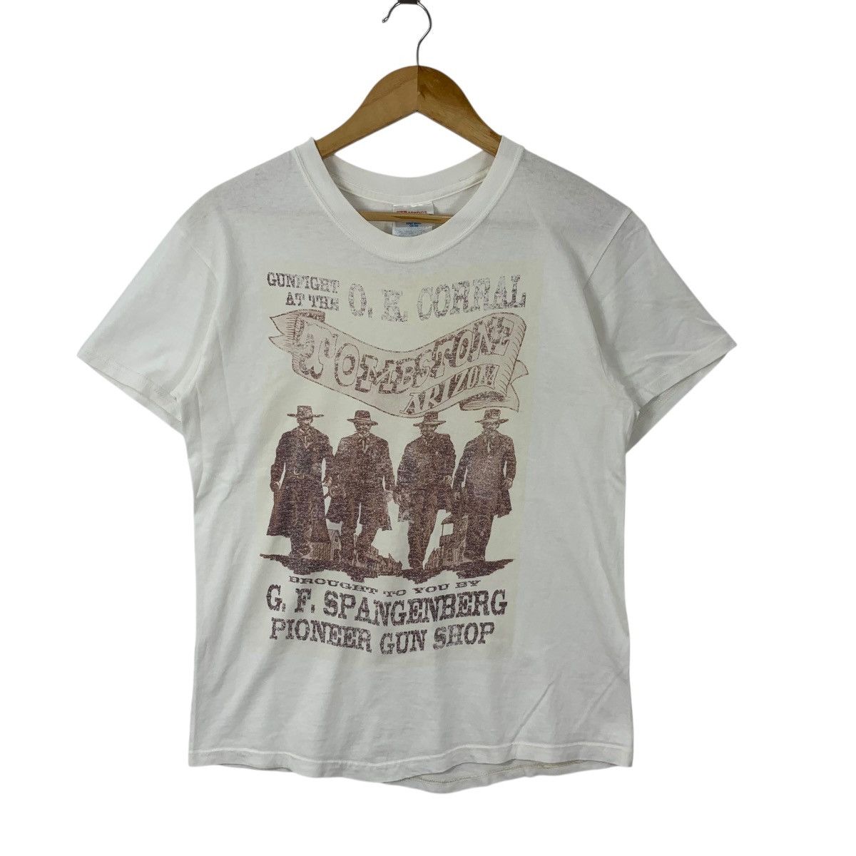 Vintage Vintage 90’ GUNFIGHT AT THE O.K. CORALL Arizona Tee Shirt Size US S / EU 44-46 / 1 - 4 Thumbnail