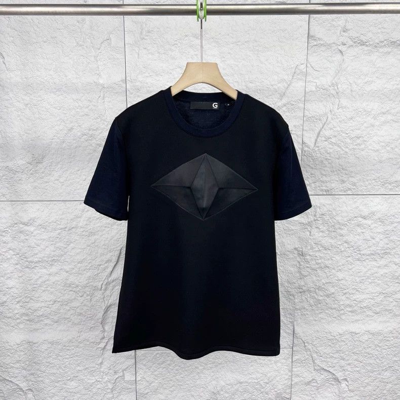 Givenchy Givenchy Black Geometric Relief Print Short Sleeve T-Shirt Size US M / EU 48-50 / 2 - 1 Thumbnail