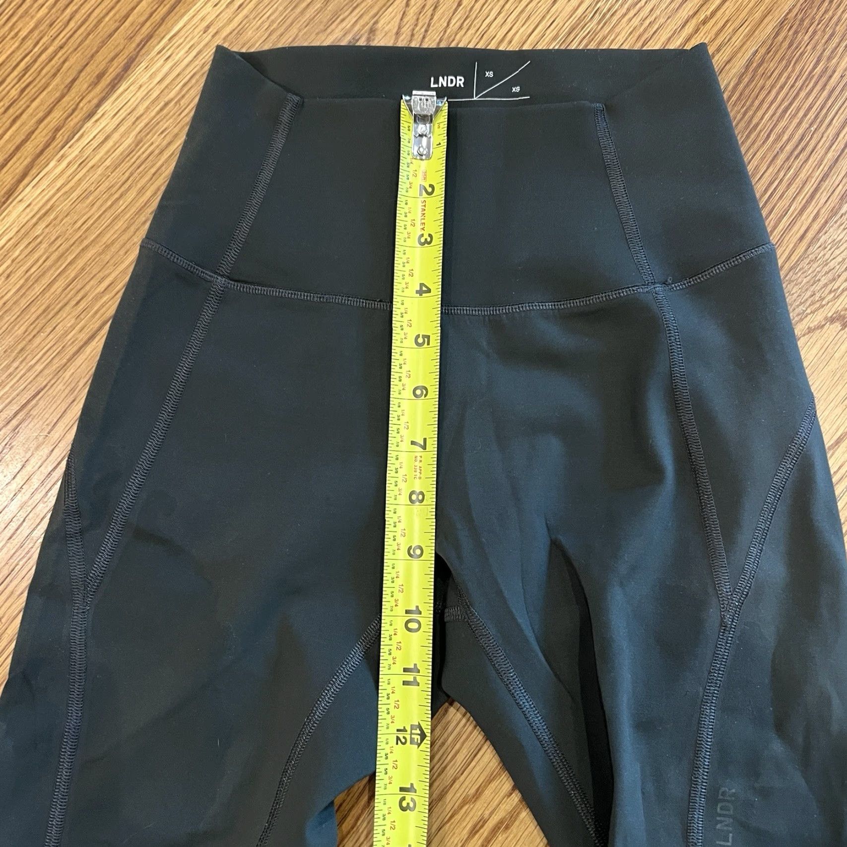 Vintage LNDR Women’s Leggings Size XS Capri Tapered Zip Pocket Back Activewear Yoga Running Gym Womens XS Green/Black Size 26" / US 2 / IT 38 - 3 Thumbnail