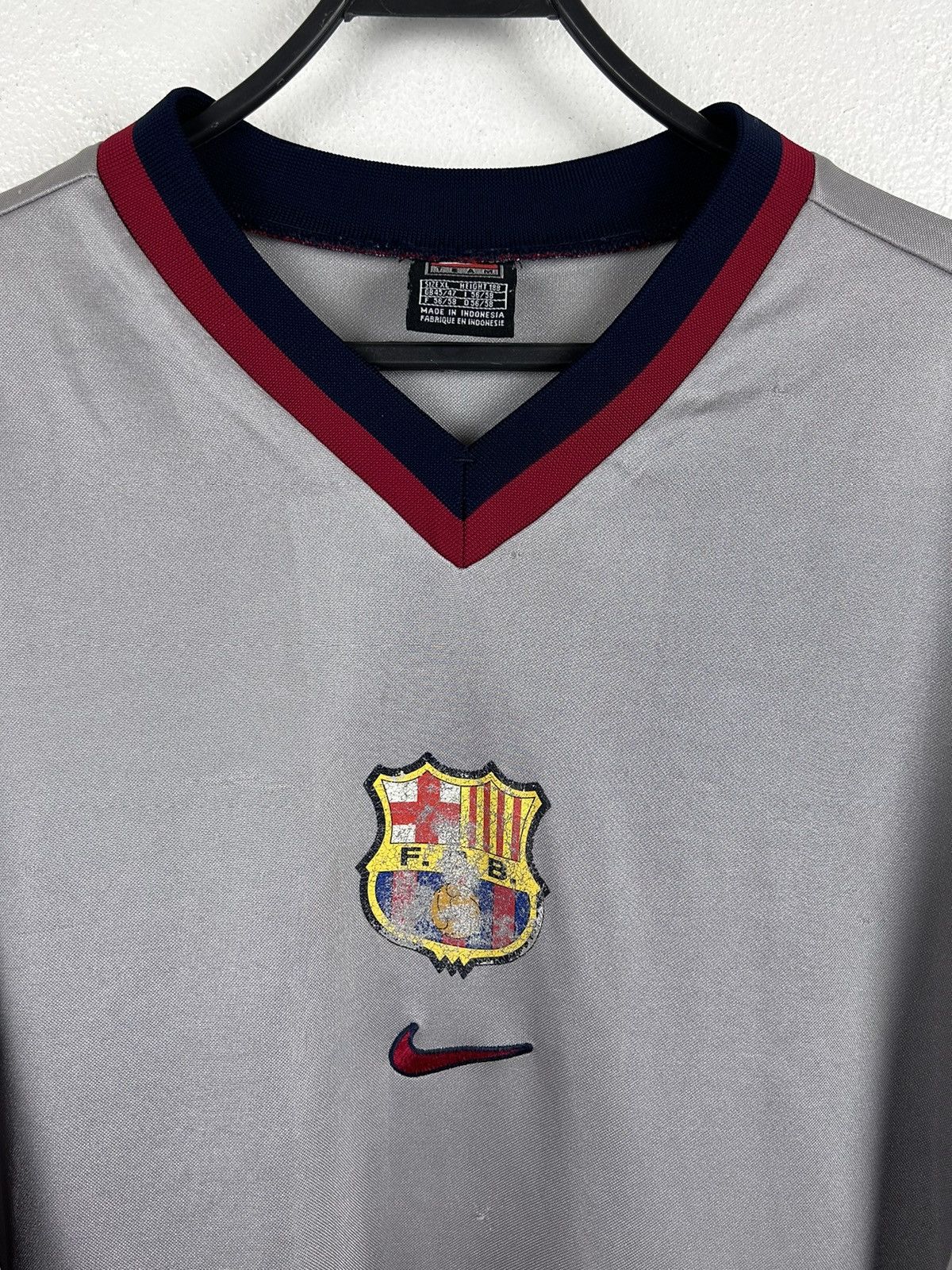 Vintage Nike FC Barcelona Home Soccer 2024 Jersey Youth Size XL 90s Blank 1990s Barca