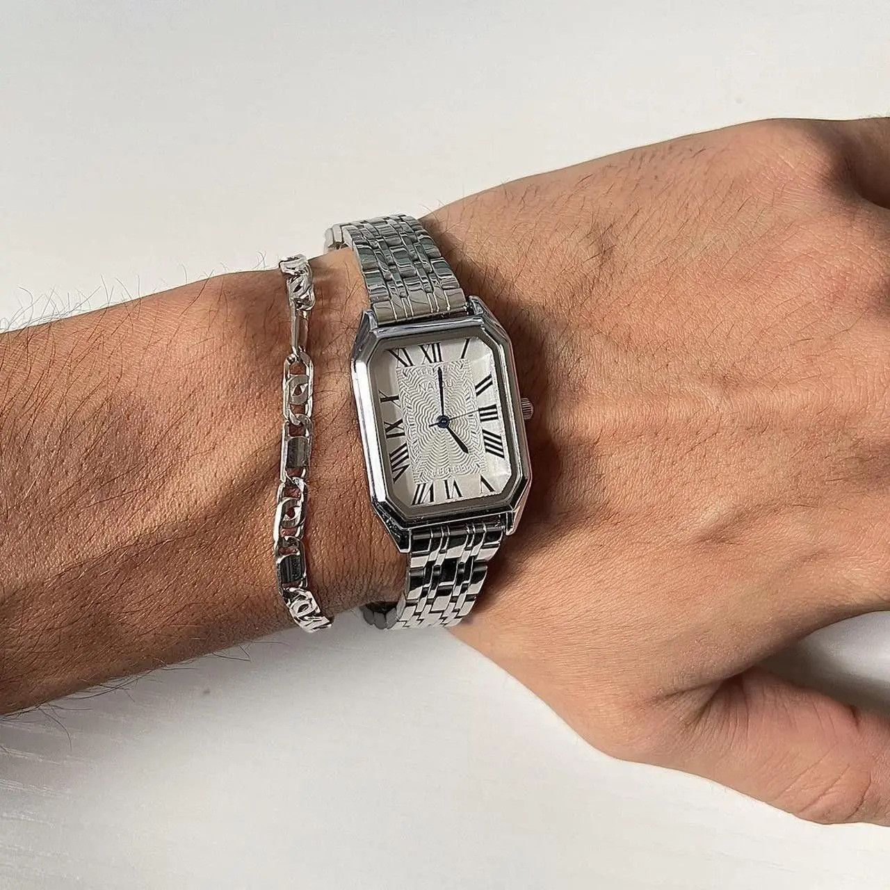 Jewelry 2000s vintage dope rectangle stainless steel quartz watch Size ONE SIZE - 1 Thumbnail