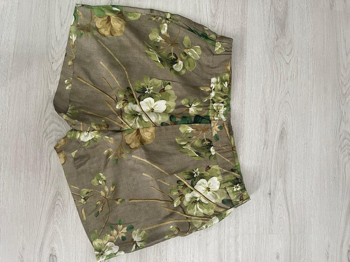 Gucci Gucci Floral Silk Elegant Shorts Size US 42 / EU 58 - 1 Thumbnail