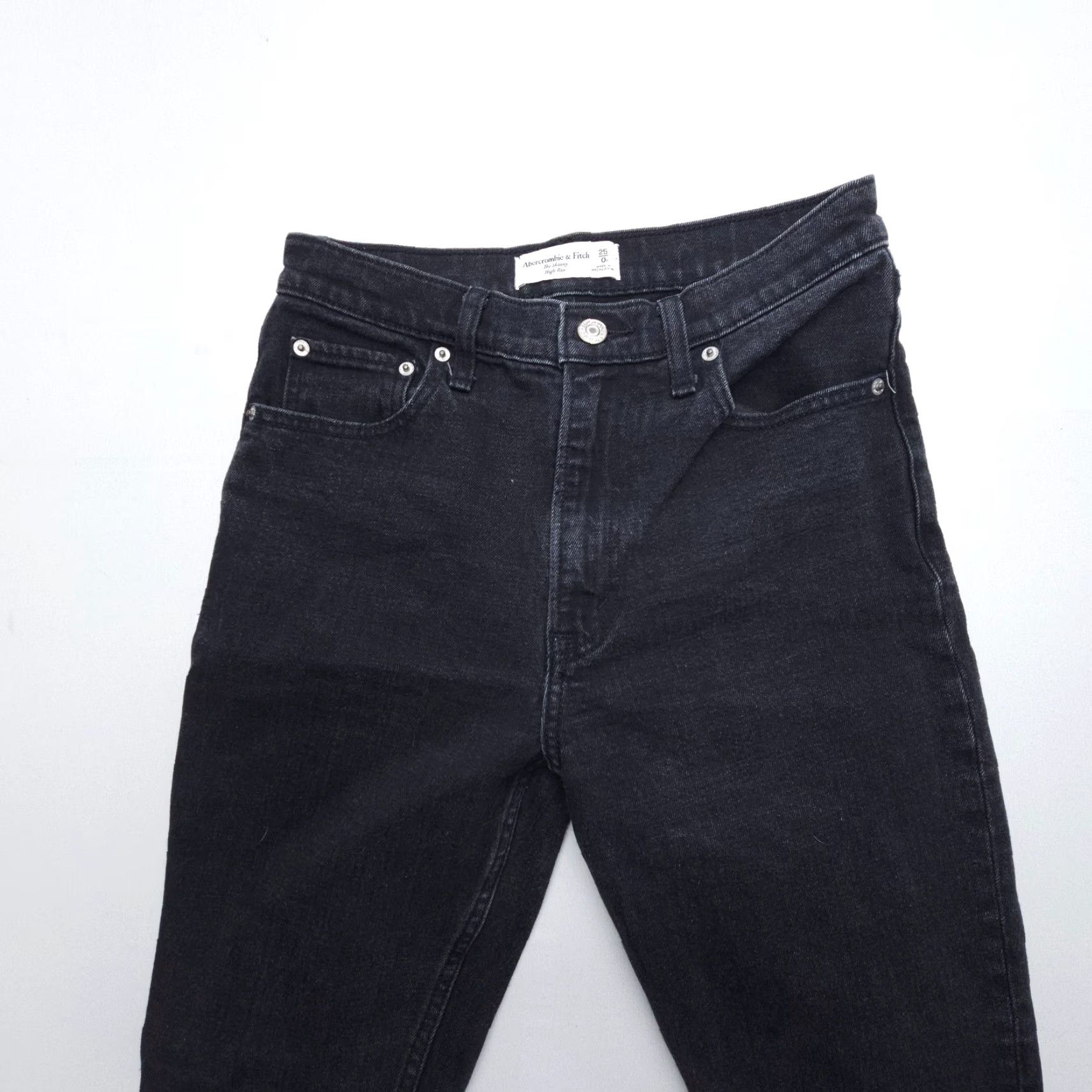 Abercrombie & Fitch Abercrombie & Fitch The Skinny High Rise Jeans Size 0 / 25 Black Dark Wash 26"in - Women's Jeans, 90s, Vintage? No. Size 25" / US 0 / IT 36 - 3 Thumbnail