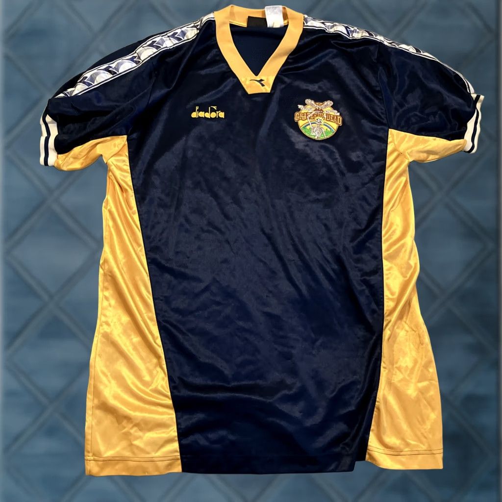 Diadora VINTAGE Diadora Grateful Dead X Diadora Soccer Jersey Mens XL Short Sleeve Blue V-Neck Pullover Custom WOW Size US XL / EU 56 / 4 - 1 Thumbnail