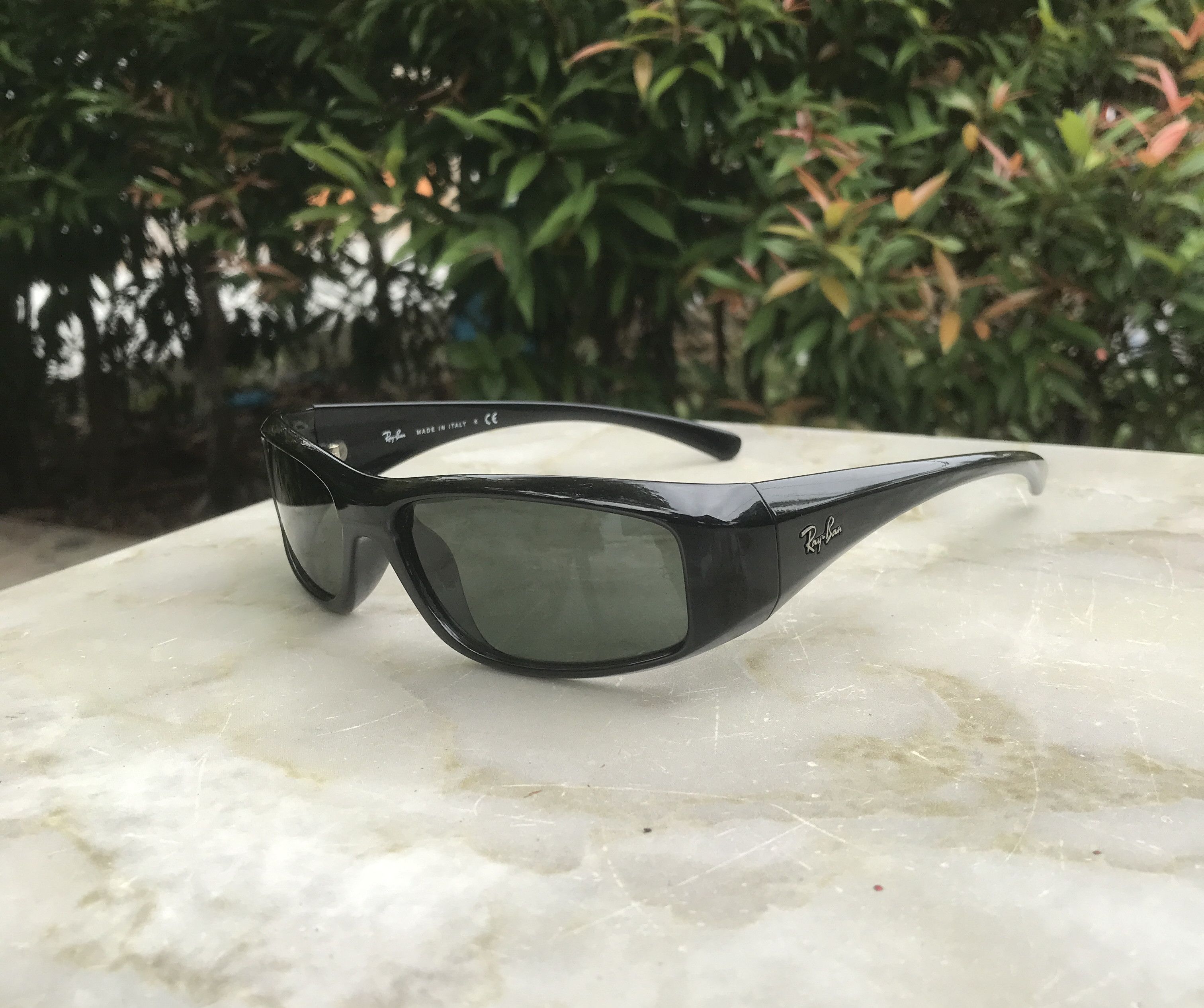 🔥 RARE 🔥 Rayban RB4103 Black Sunglasess