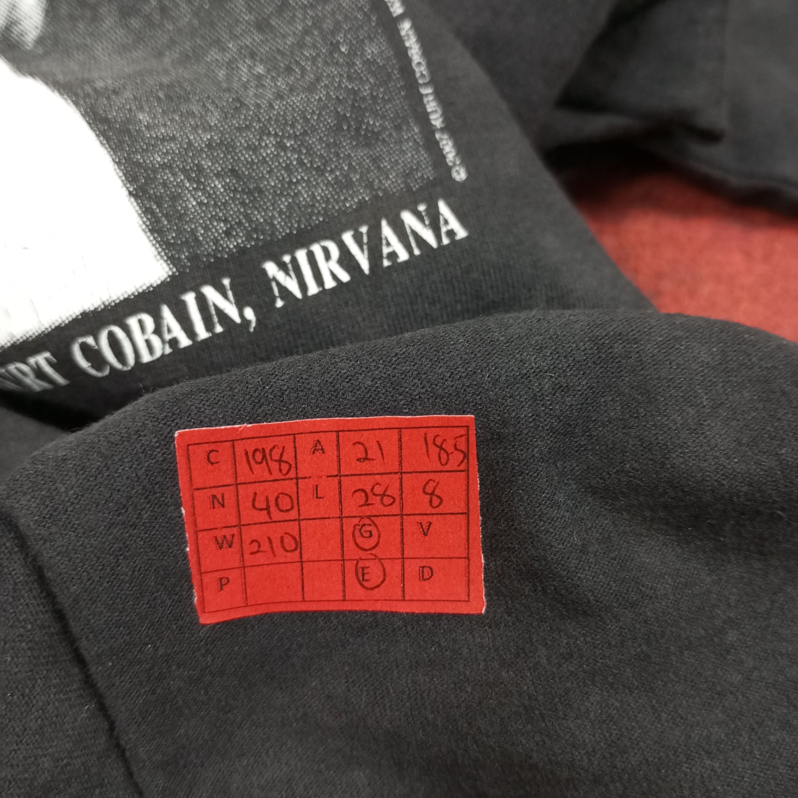 Nirvana × Vintage Kurt Cobain Nirvana Band Music Phototees Vintage Tshirt Size US L / EU 52-54 / 3 - 13 Thumbnail