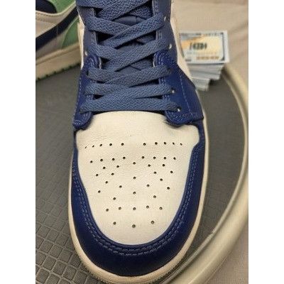 Nike Nike Air Jordan 1 Mid Blue Mint Mystic Navy White 554724-413 Size US 11.5 / EU 44-45 - 5 Thumbnail