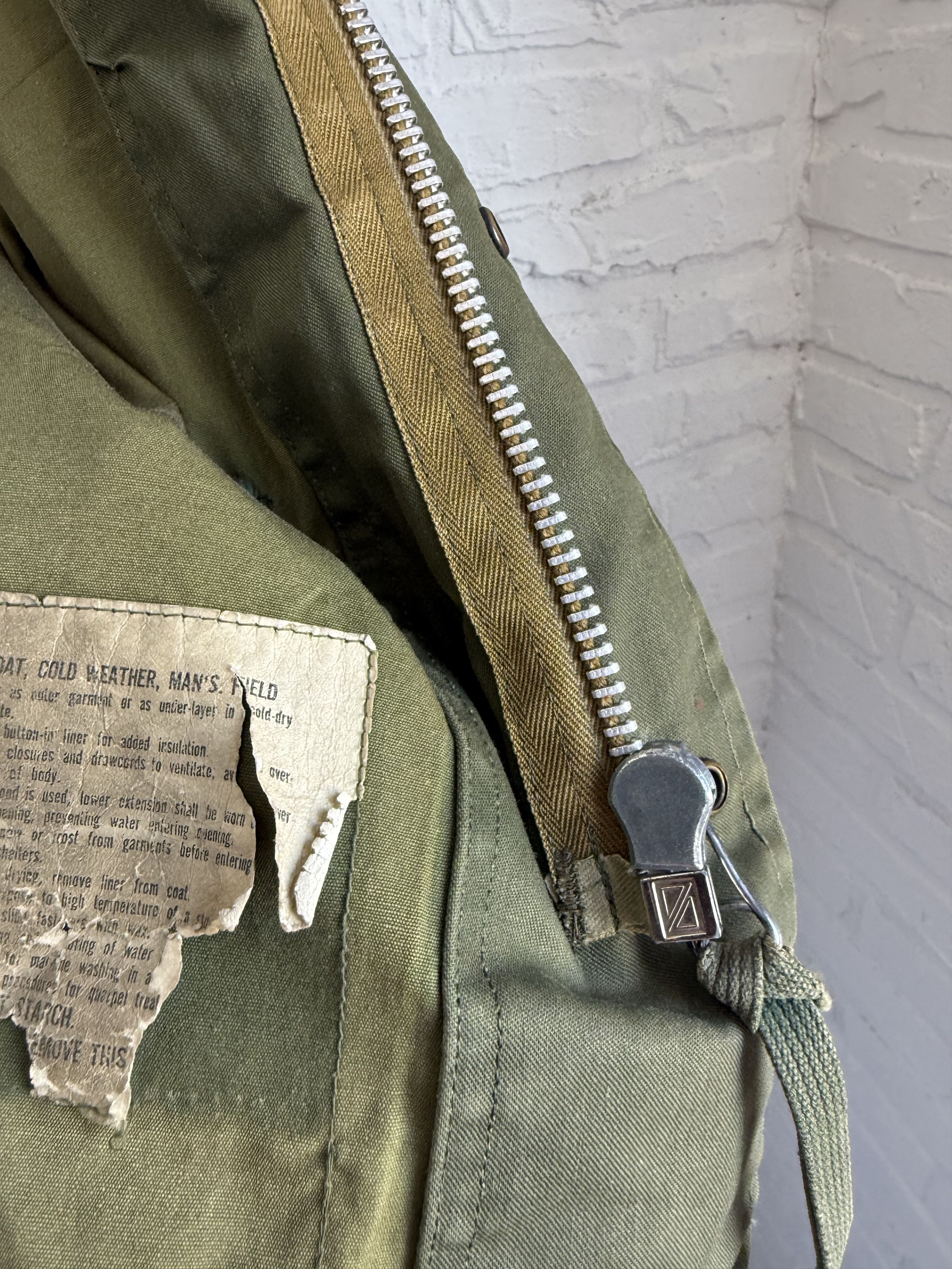 Vintage Vintage 1960s US Army M-65 Field Jacket Vietnam jacket Size US L / EU 52-54 / 3 - 4 Thumbnail