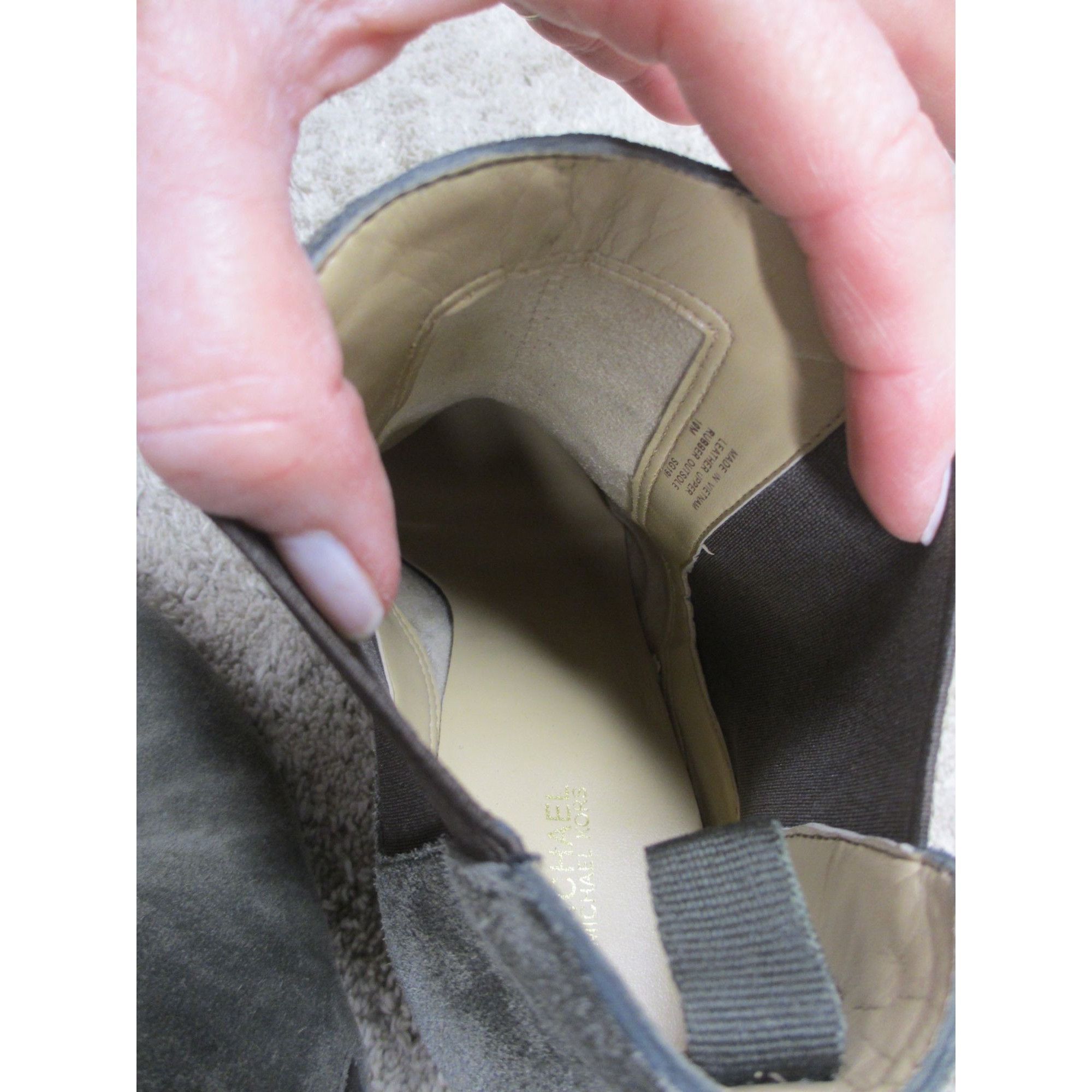 Michael Kors MICHAEL KORS GREEN SUEDE ANKLE BOOTS 10 MEDIUM Size US 10 / IT 40 - 2 Thumbnail