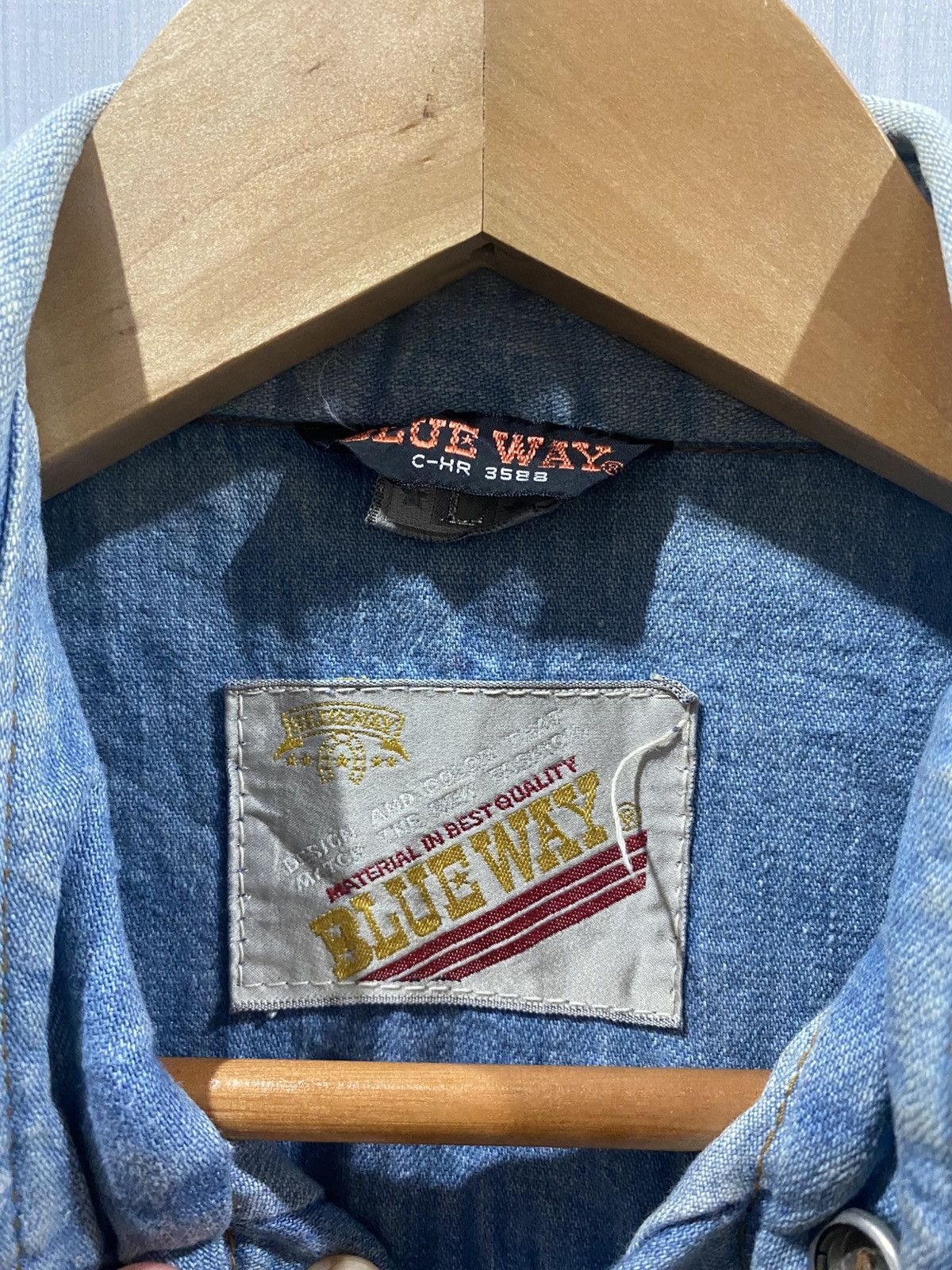 Japanese Brand Vintage Blue Way Snap Button Shirt Size US L / EU 52-54 / 3 - 4 Thumbnail