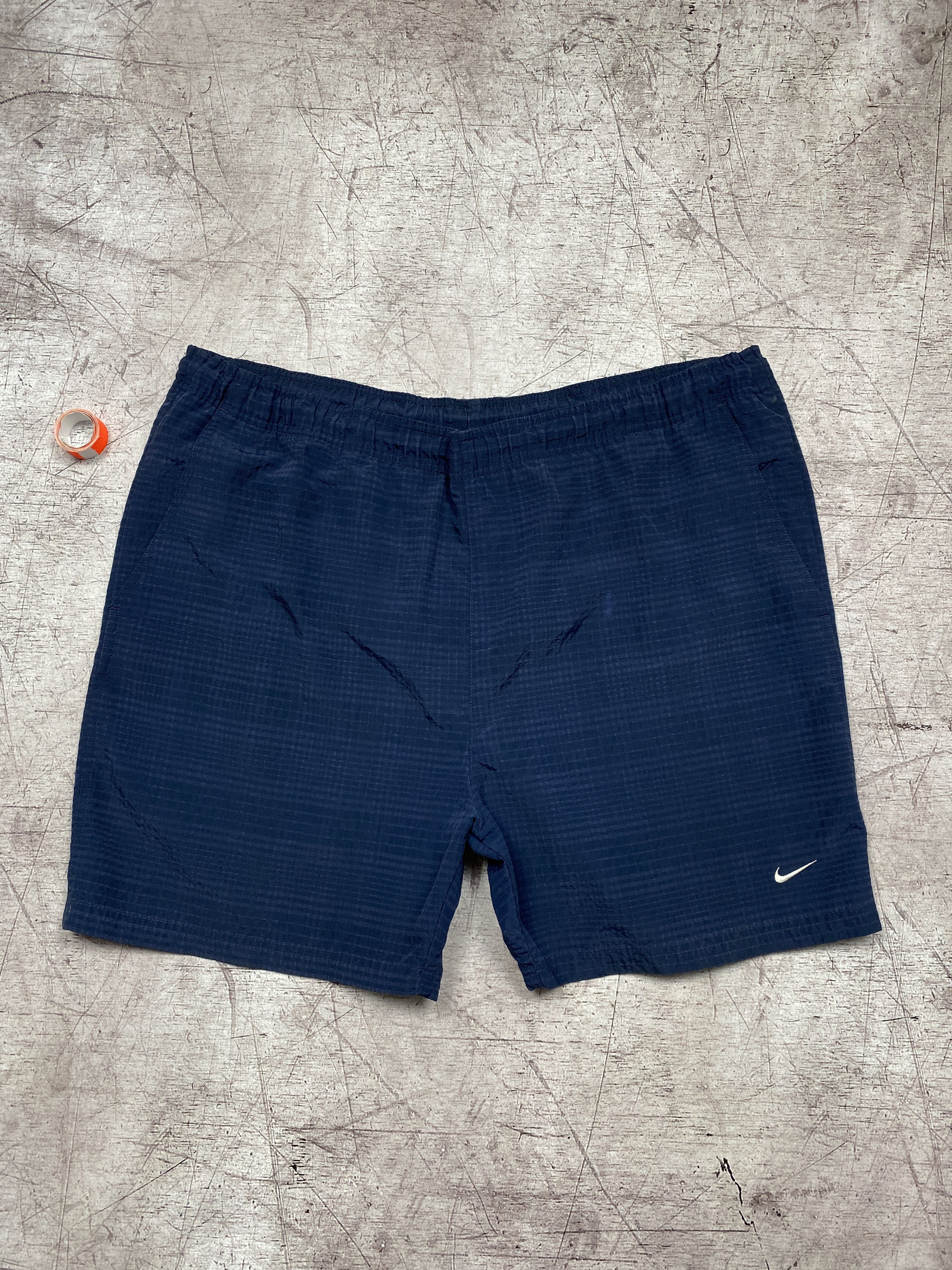 Nike Nike Vintage Mens Shorts Size US 36 / EU 52 - 1 Thumbnail
