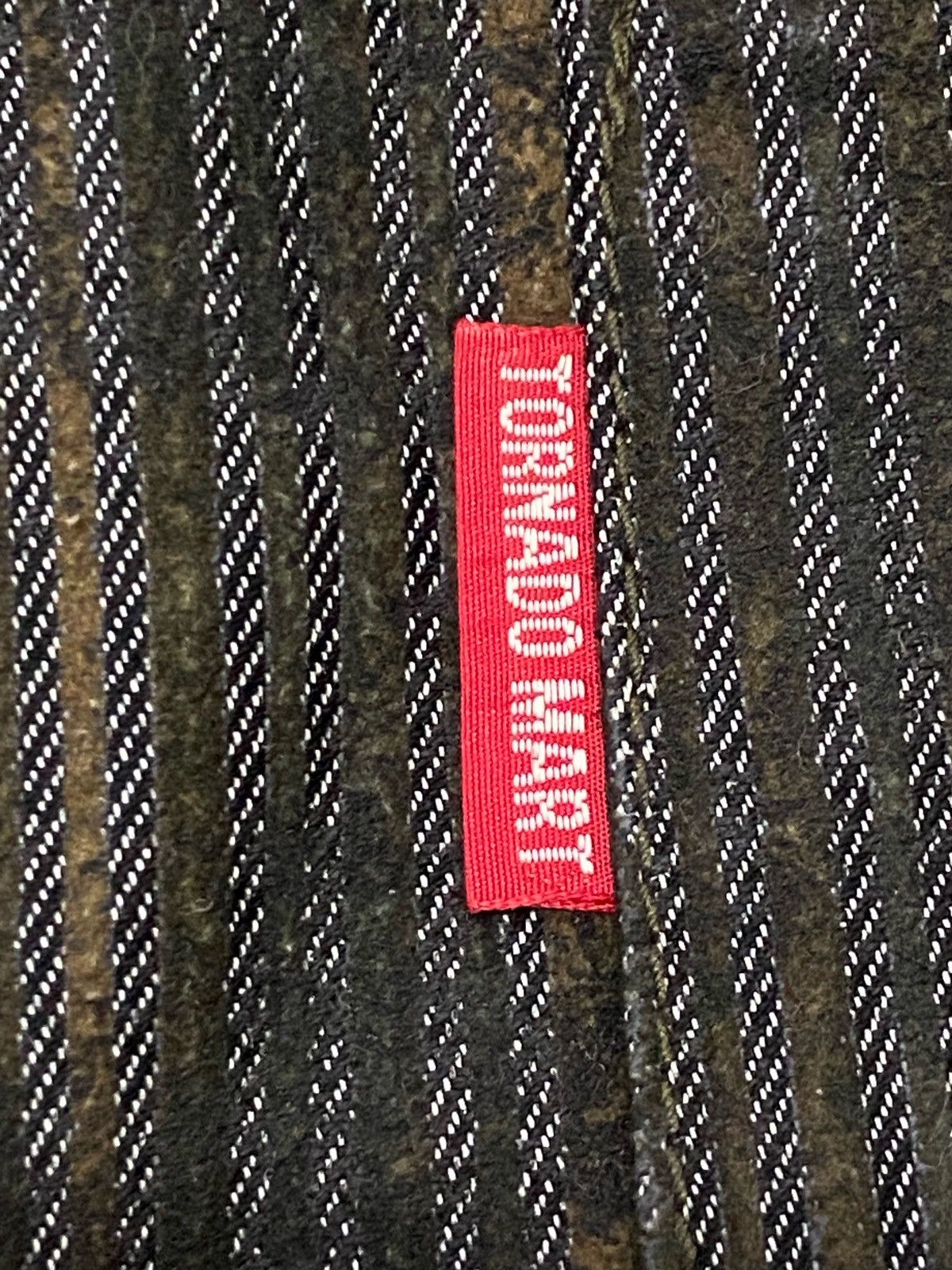 Tornado Mart 💃Tornado Mart Flare Embossed Stripes Jeans Size US 28 / EU 44 - 15 Thumbnail