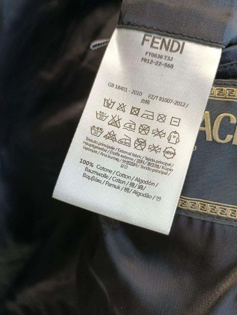 Versace Versace Diamond-shaped cotton jacket Size US L / EU 52-54 / 3 - 7 Thumbnail