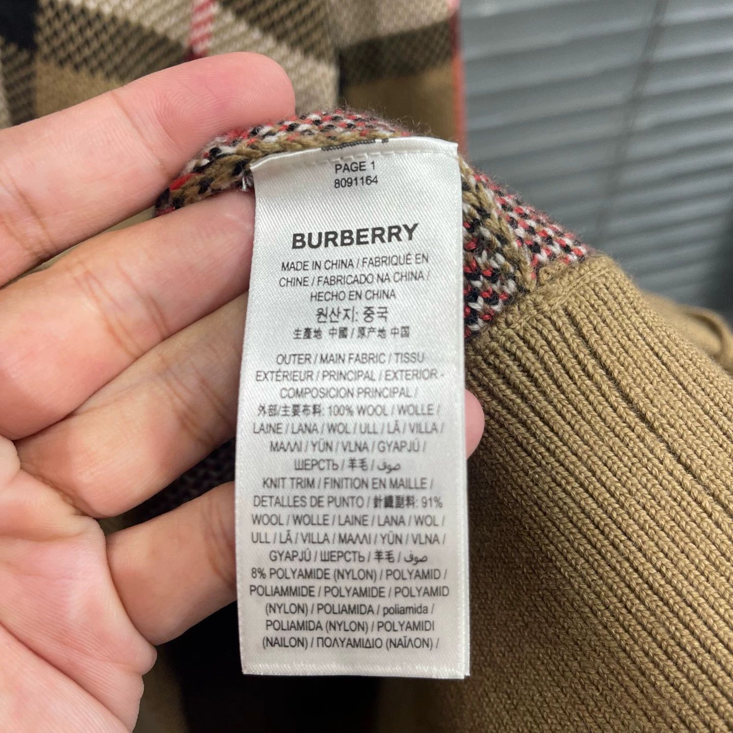 Burberry Burberry baseball collar wool zip knit jacket XL Size US XL / EU 56 / 4 - 4 Thumbnail