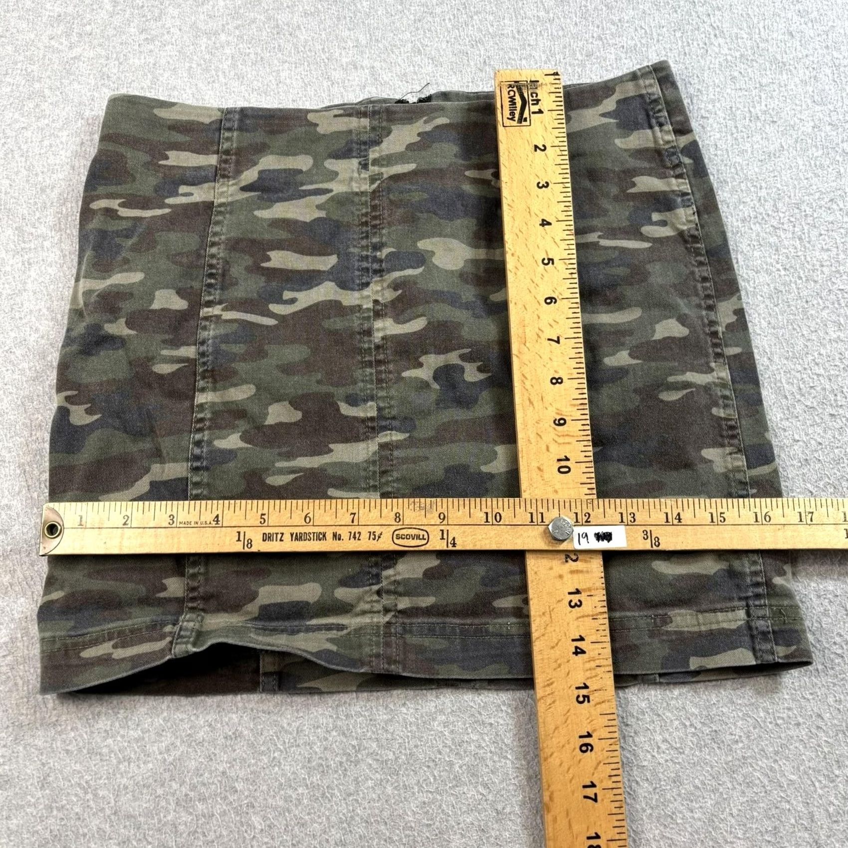 Free People Free People Mini Skirt Women 6 Green Camouflage Stretch Military Boho Grunge Y2K Size 30" / US 8 / IT 44 - 5 Thumbnail