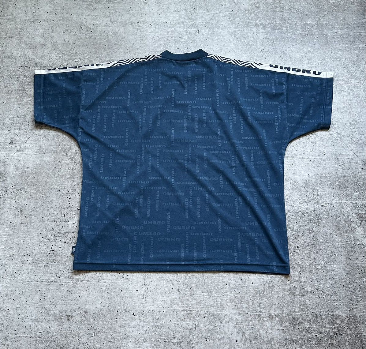 Umbro 90s Umbro England Soccer Team Vintage Training Jersey Size US XXL / EU 58 / 5 - 18 Thumbnail